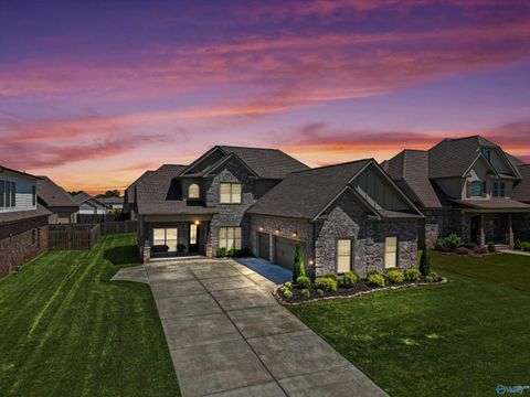 Homes For Sale - 22572 Ansley Drive<br/> Athens, AL 35613
