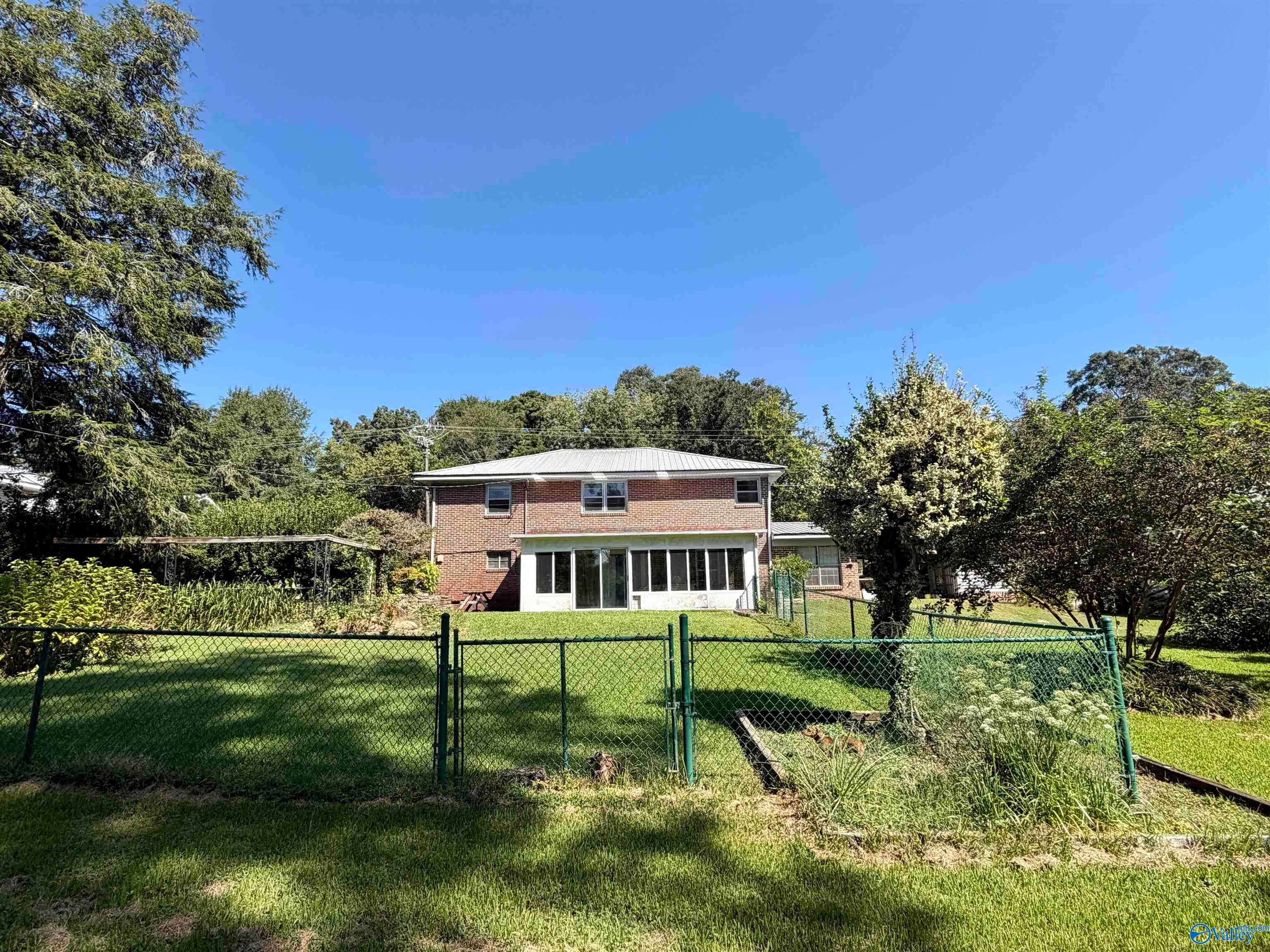 141 Elsmore Boulevard