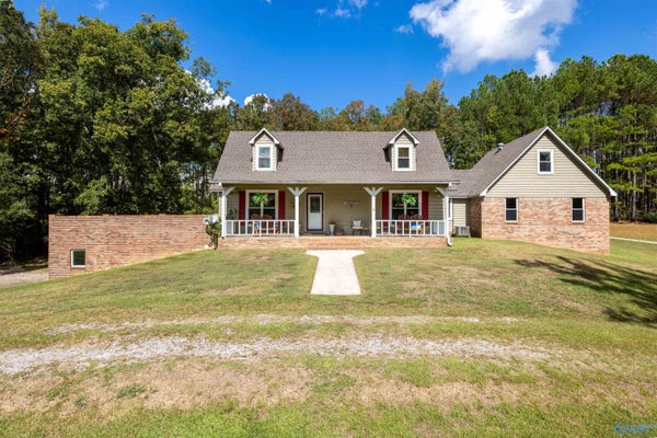 672 KEMP RD, HAMILTON, AL 35570 - Image 92dab05df36b9ecef6d8a673c4f967fc/2263662438