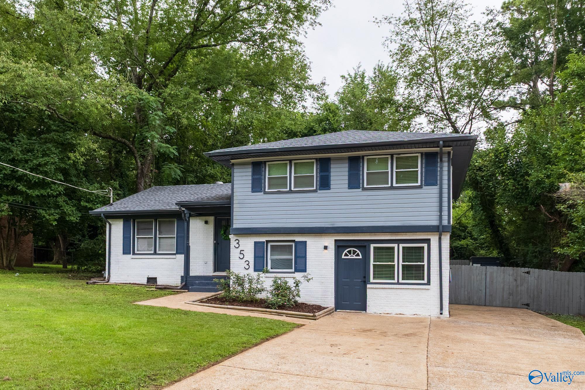 353 College Park Court NW