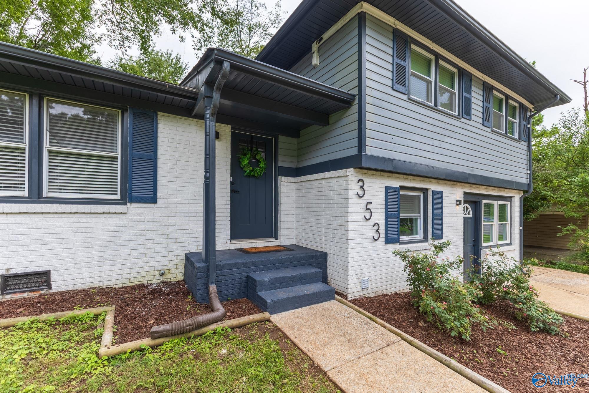 353 College Park Court NW