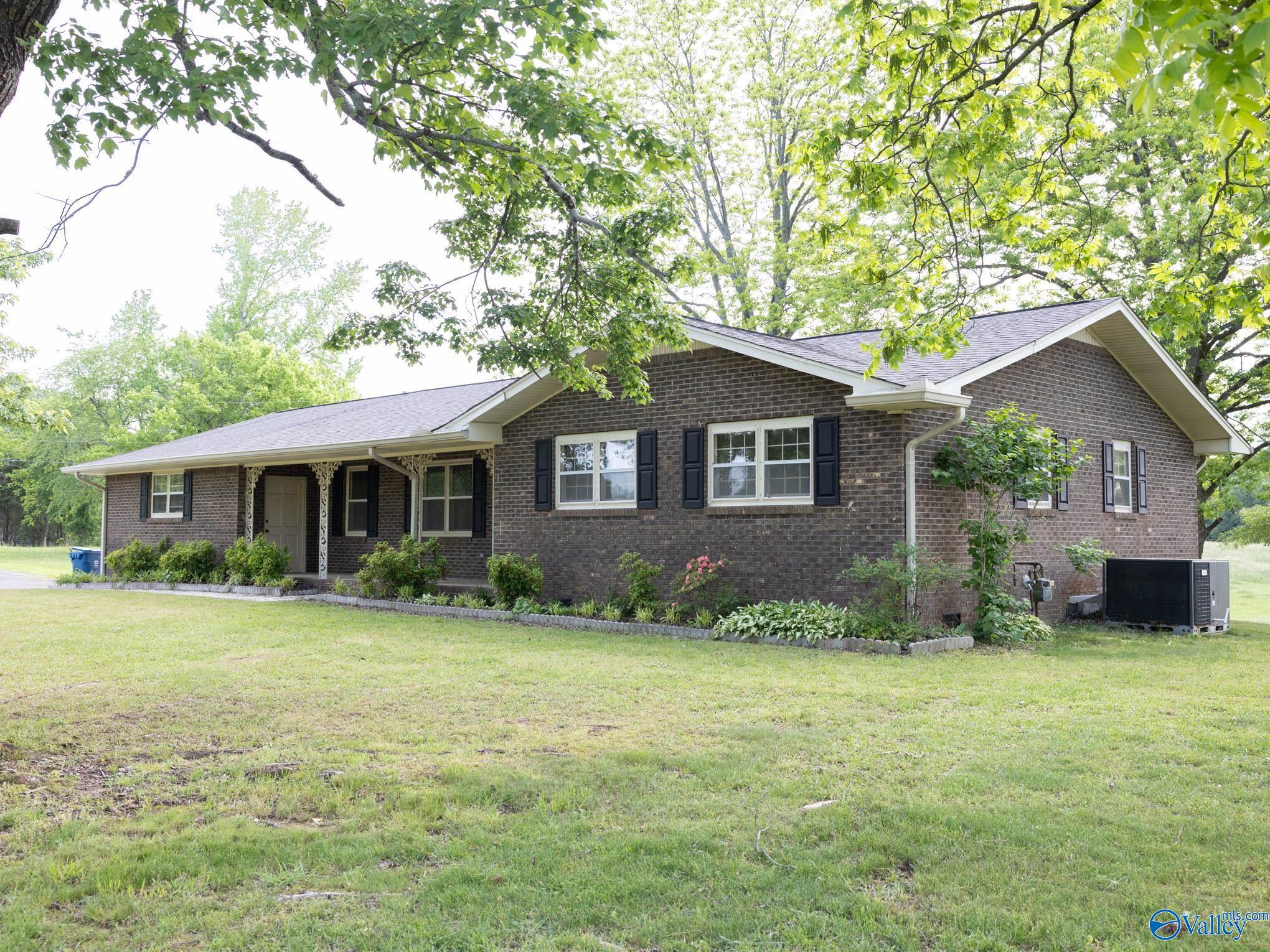 735 Mcville Rd, Boaz, Alabama image 2