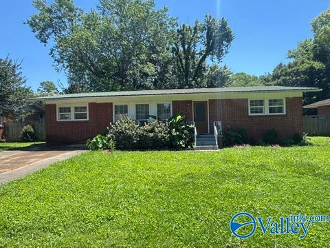 Homes For Rent - 412 Ewing Street<br/> Huntsville, AL 35805