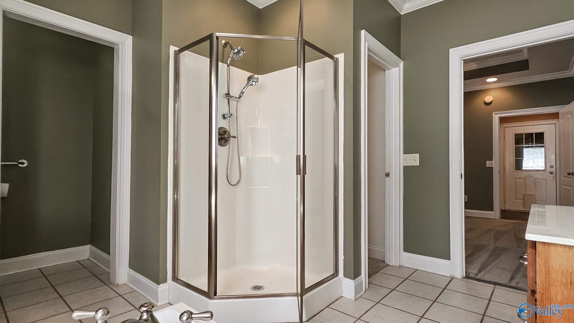 78 Rolling Brook Drive, Rogersville, Alabama image 34