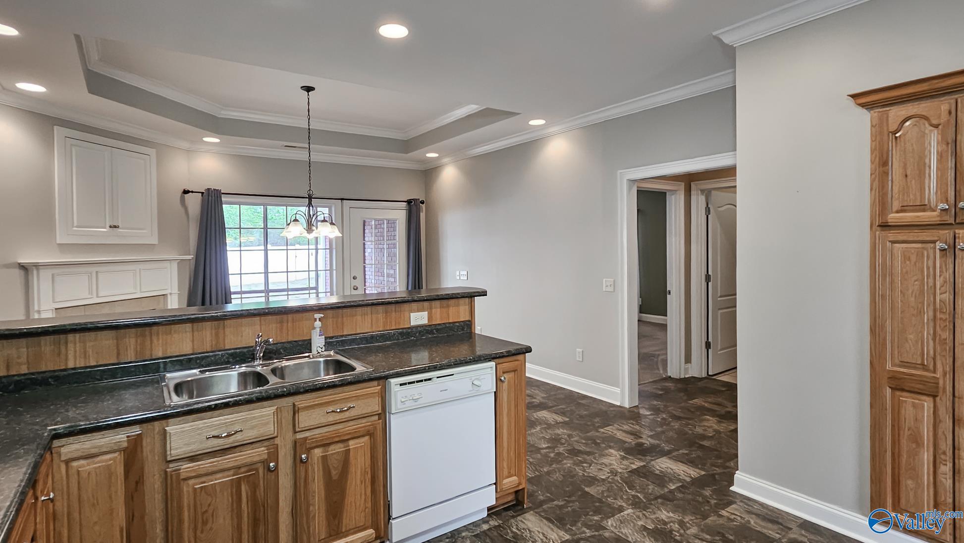 78 Rolling Brook Drive, Rogersville, Alabama image 10