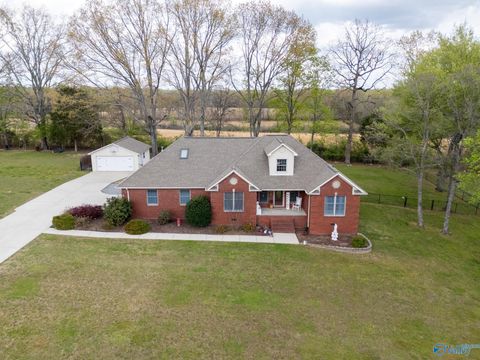 Photo of 61 Eastridge Road, Fayetteville, TN 37334 (MLS # 21914186)