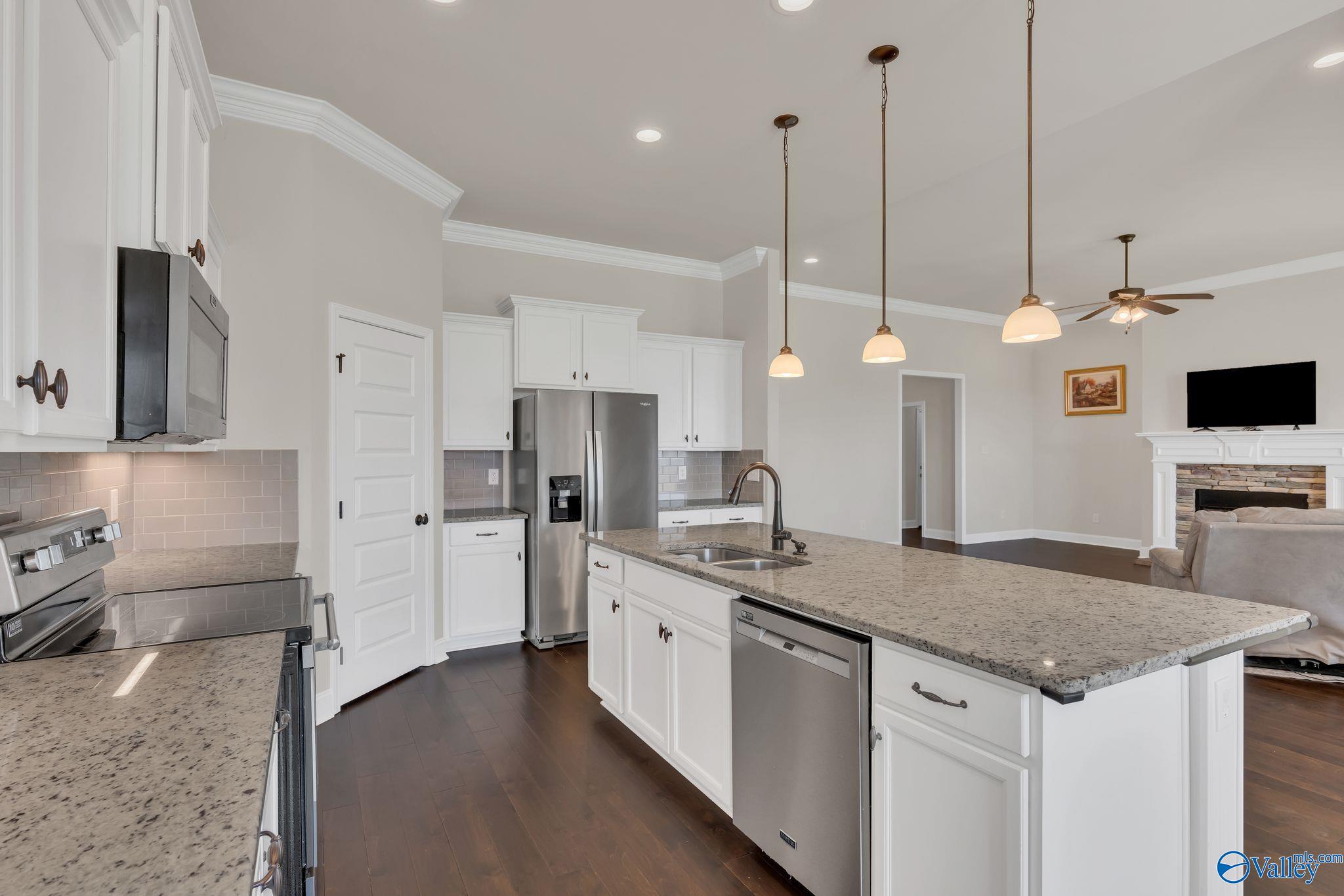 27112 Ed Ray Road, Athens, Alabama image 12