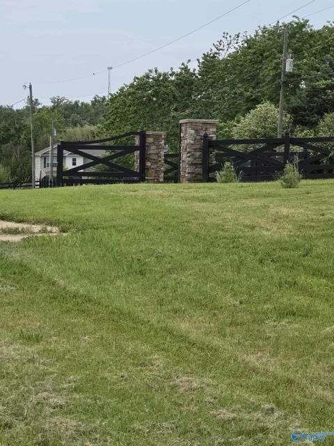 Vacant Land For Sale - 17930 Wales Drive<br/> Harvest, AL 35749