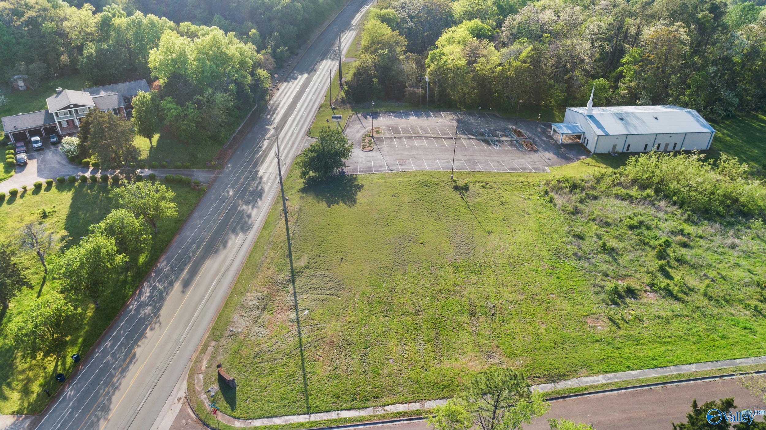 6601 Amberlee Lane, Huntsville, Alabama image 3