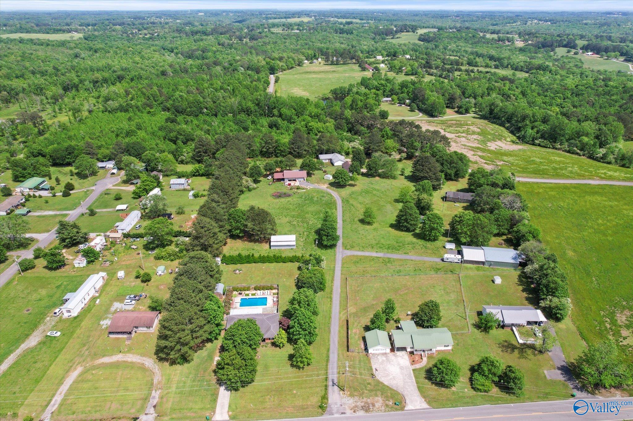 285 County Road 1387, Vinemont, Alabama image 45