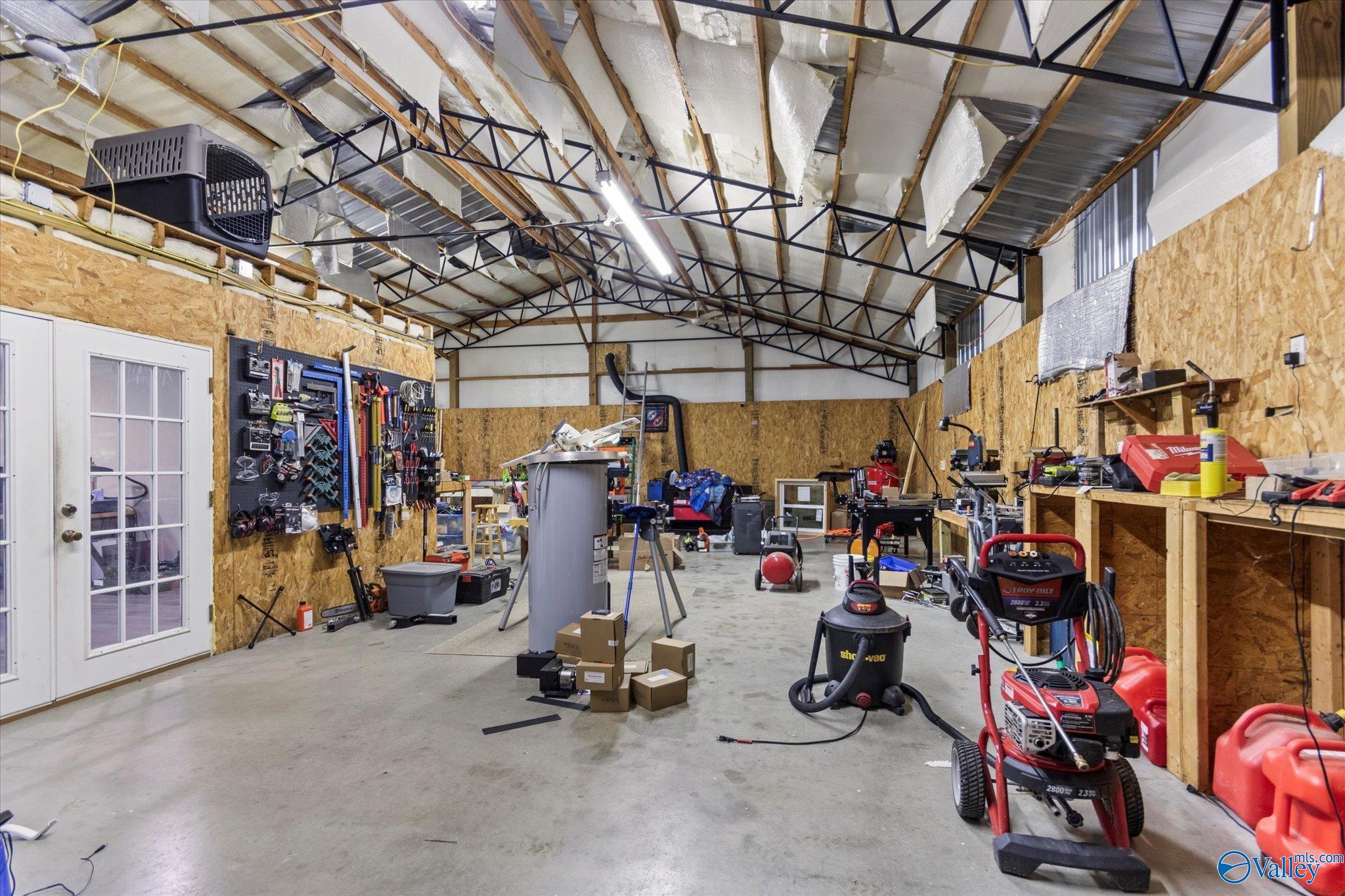 285 County Road 1387, Vinemont, Alabama image 37