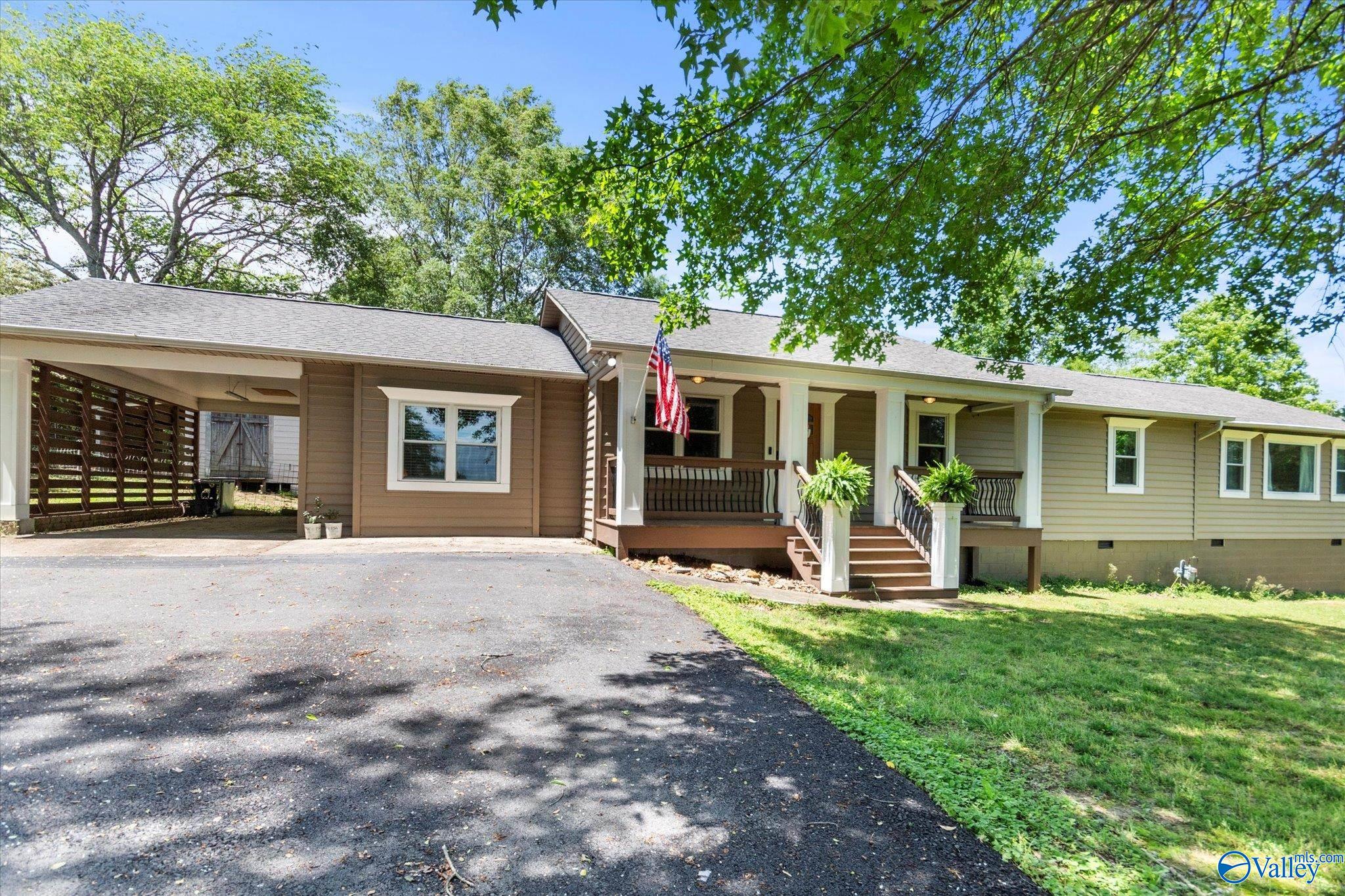 285 County Road 1387, Vinemont, Alabama image 2
