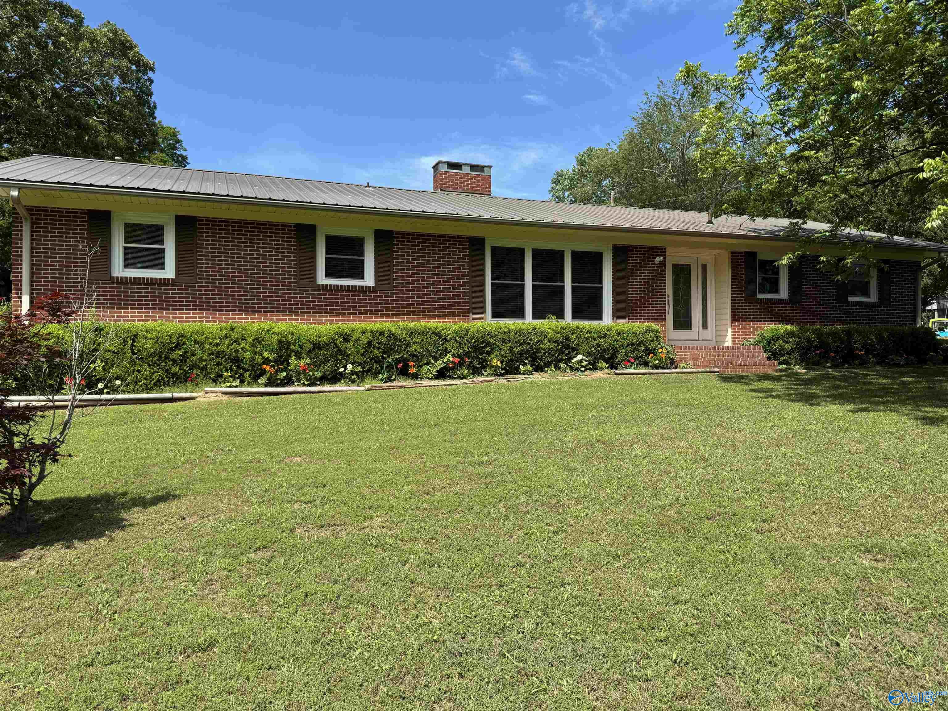 137 Winn Road, Scottsboro, Alabama image 2