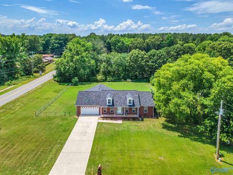 Homes For Sale - 11019 Dove Drive<br/> Madison, AL 35756