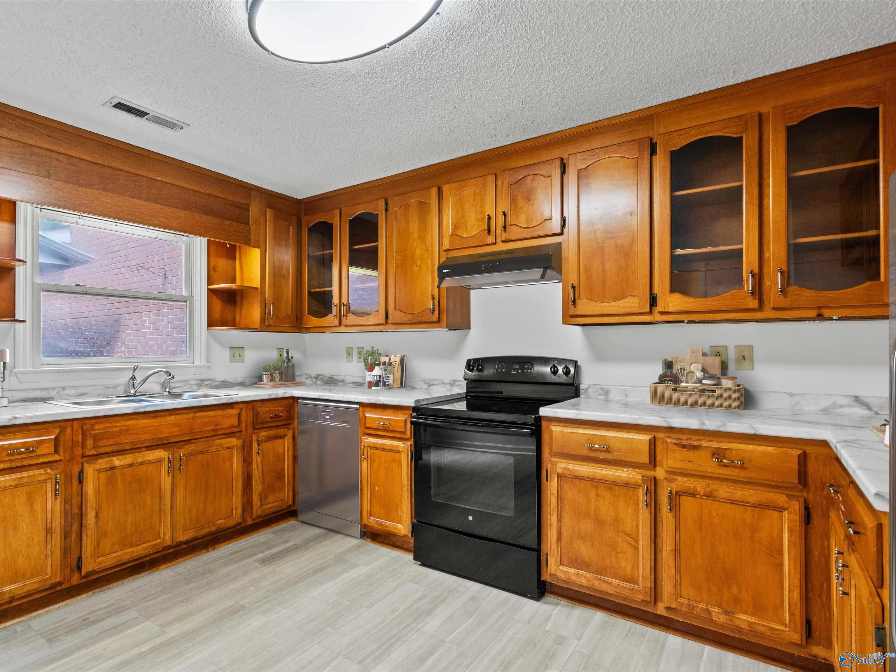 232 West Lake Circle