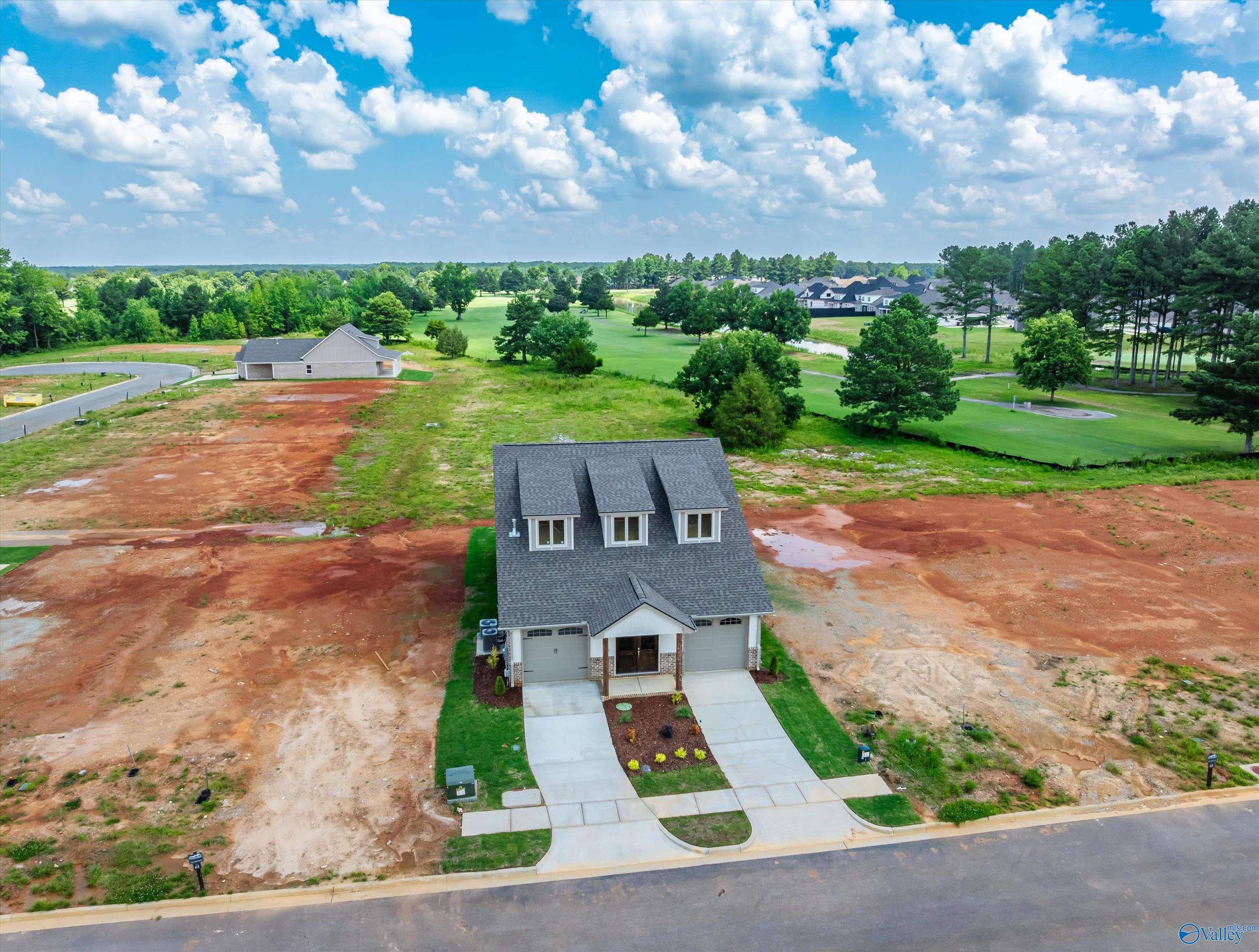 22122 Mulligan Parkway