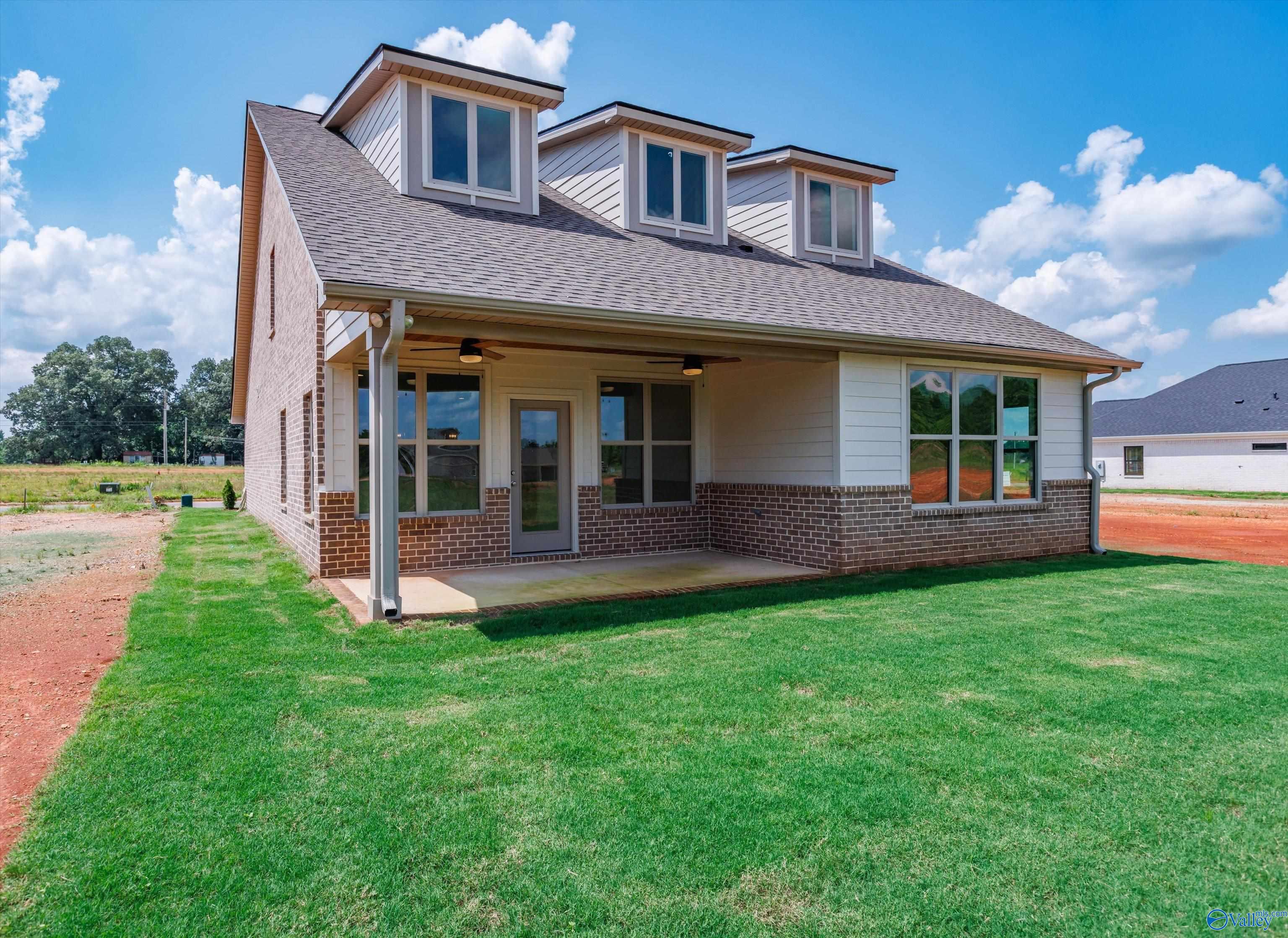 22122 Mulligan Parkway