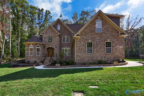 Homes For Sale - 102 Twisted Cedar Circle<br/> Madison, AL 35756