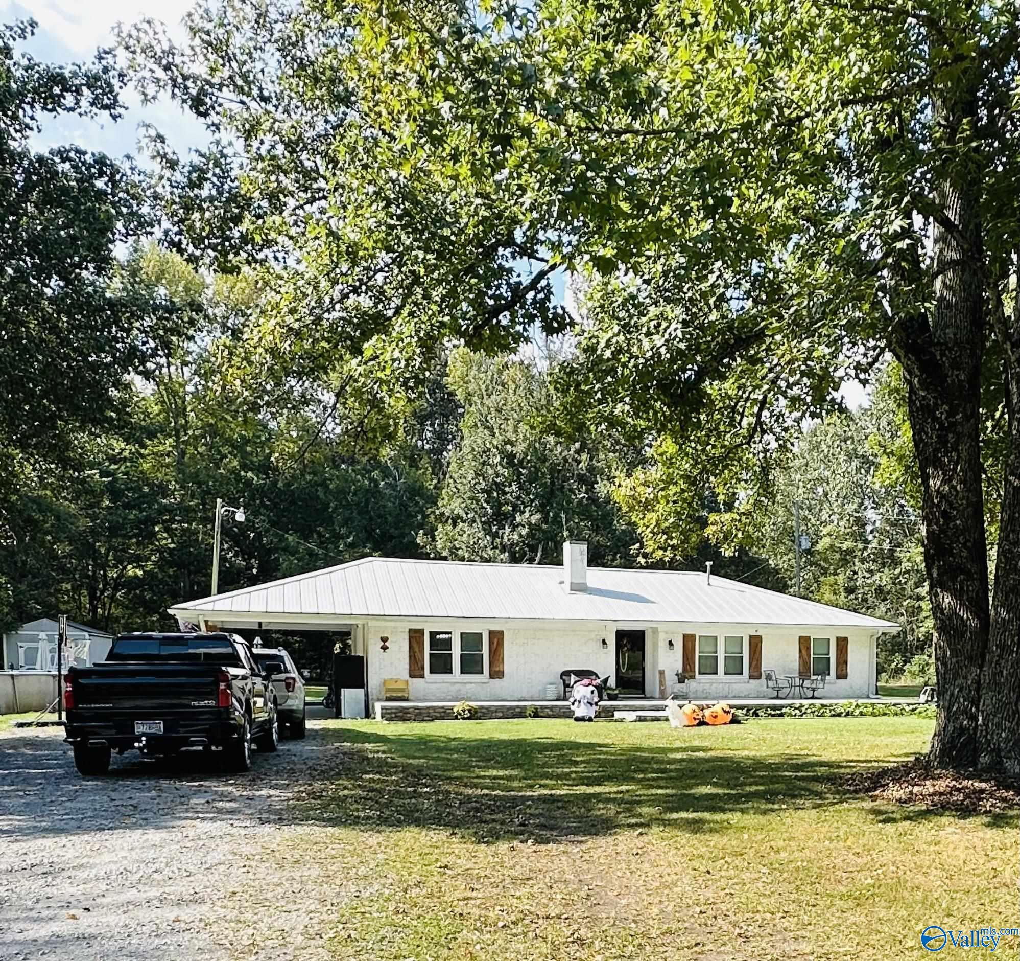 988 County Road 343