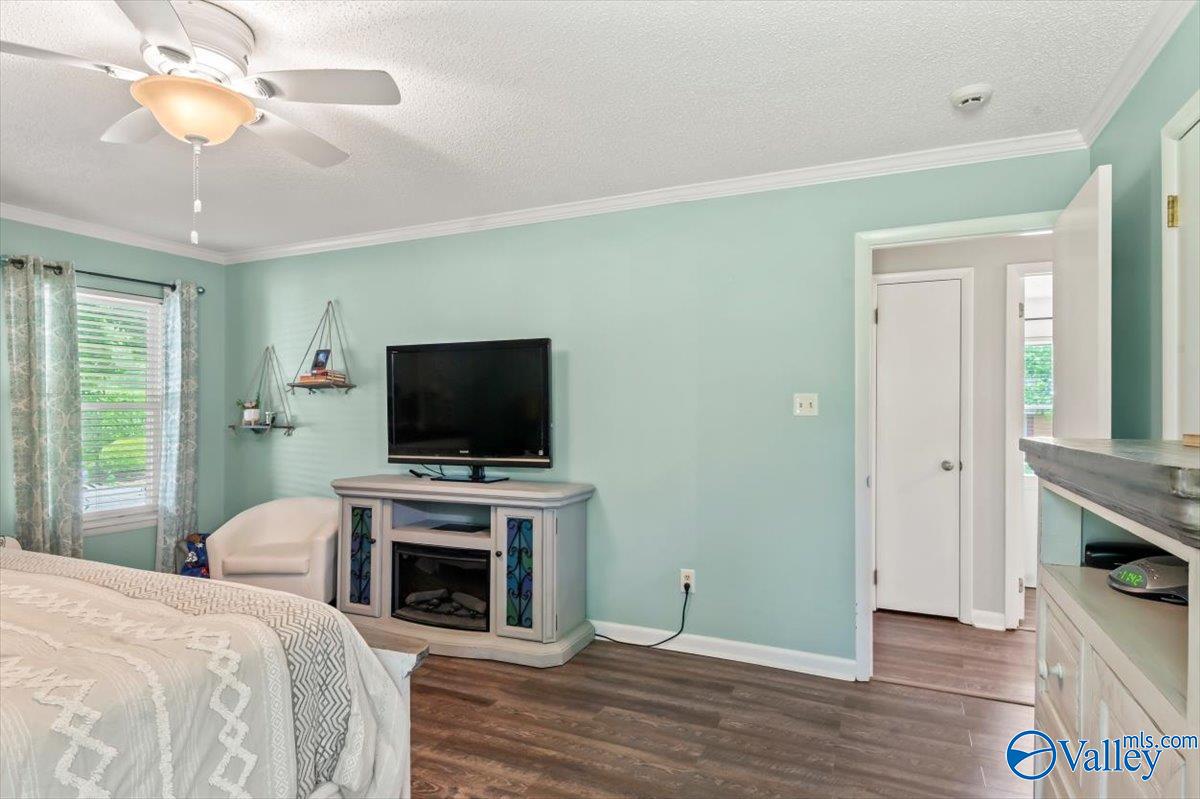 103 Meadowood Lane, Albertville, Alabama image 32