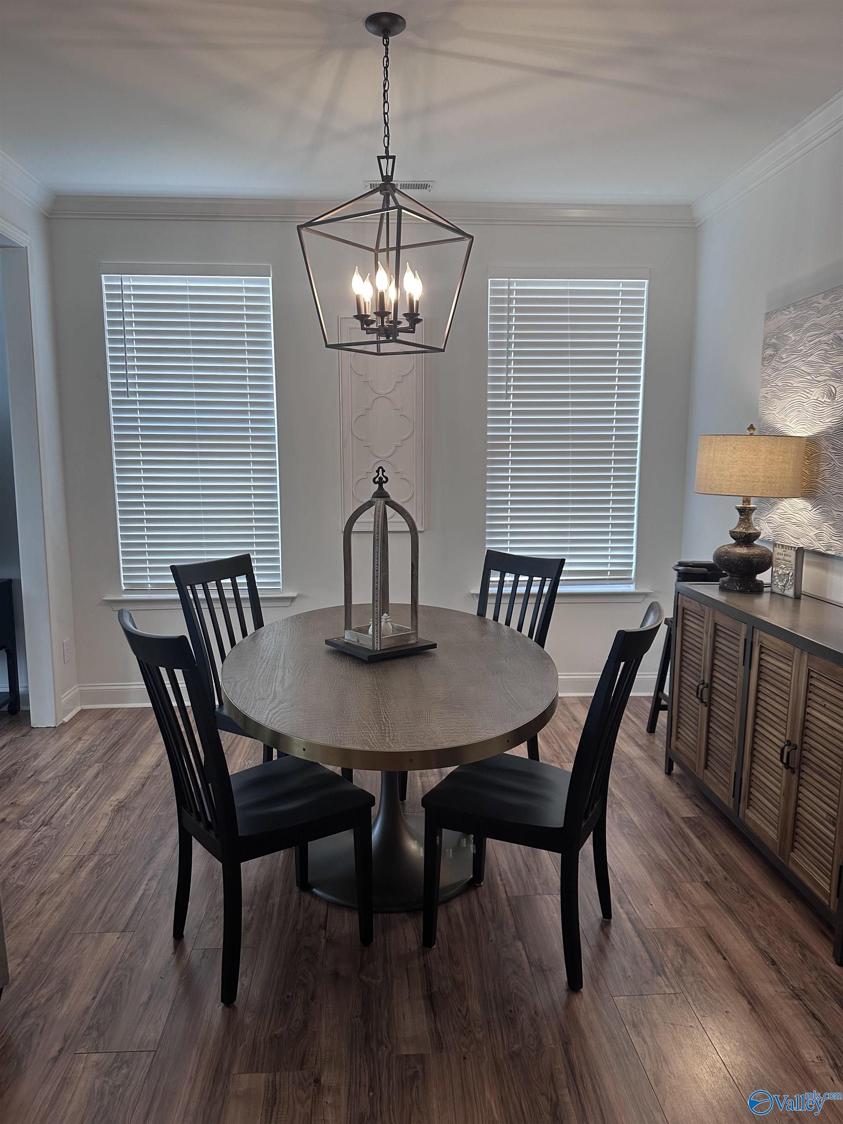 230 Wolf Creek Trail SW