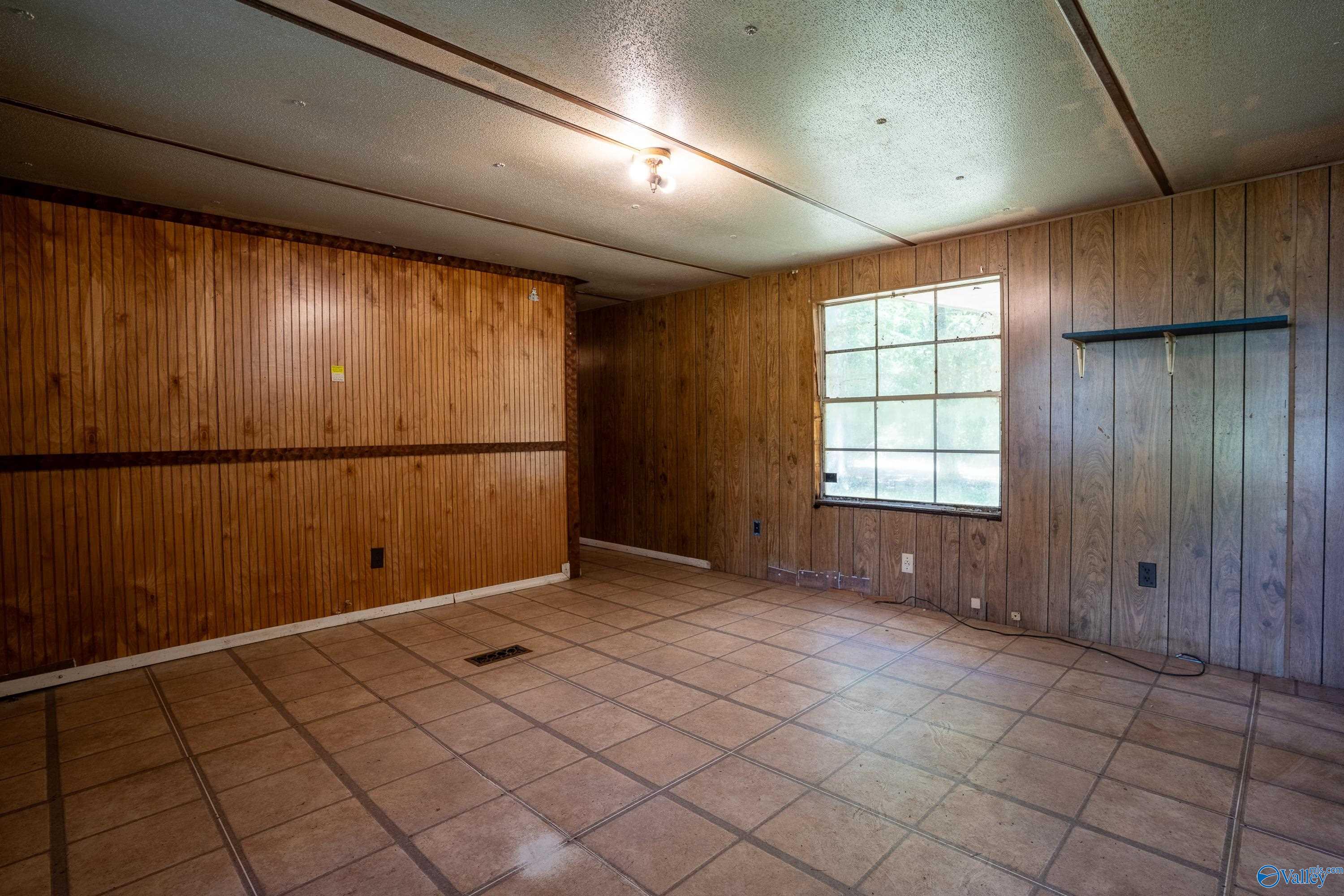 Henagar, Alabama 35978, United States, 2 Bedrooms Bedrooms, ,2 BathroomsBathrooms,Residential,Active,173571