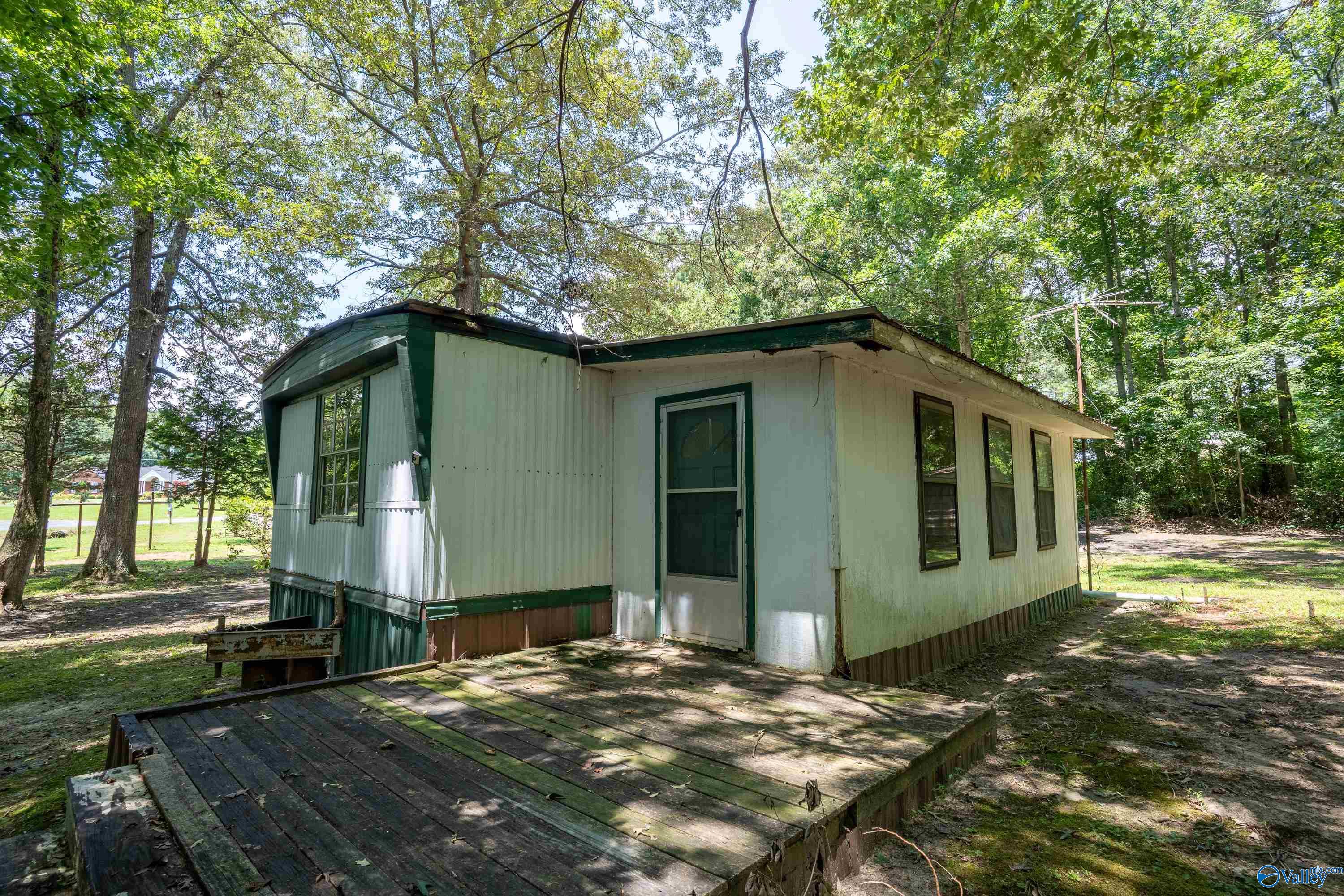 Henagar, Alabama 35978, United States, 2 Bedrooms Bedrooms, ,2 BathroomsBathrooms,Residential,Active,173571