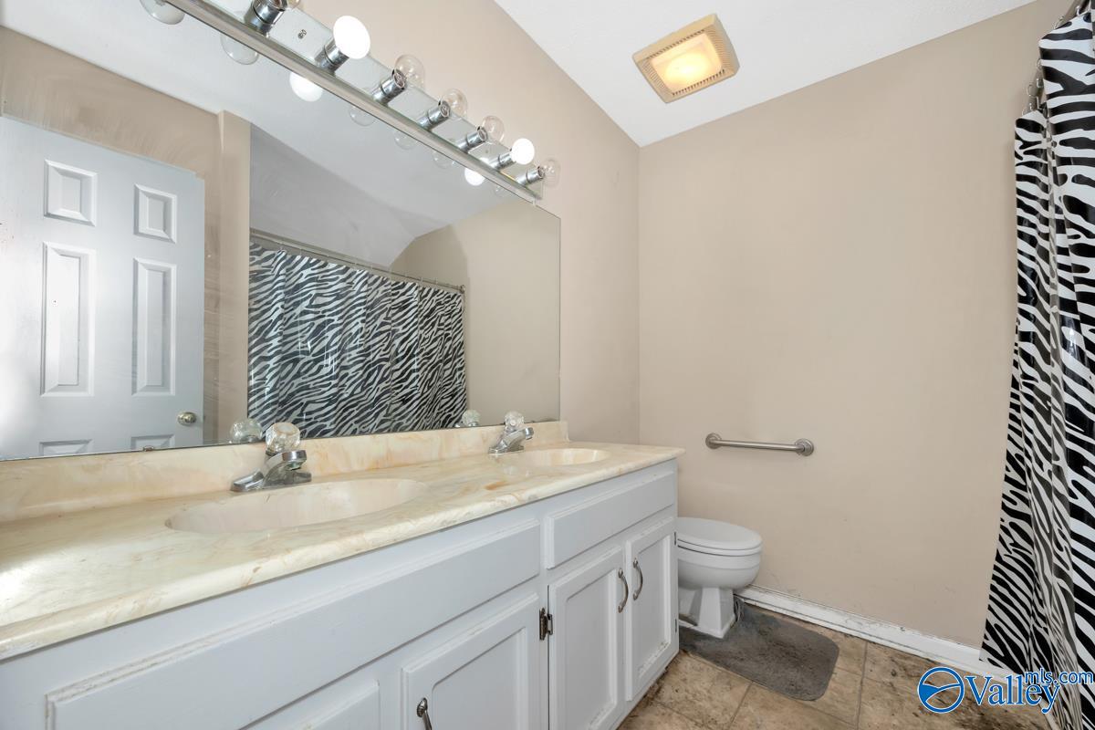 10115 SE Bluff Drive, Huntsville, Alabama image 23