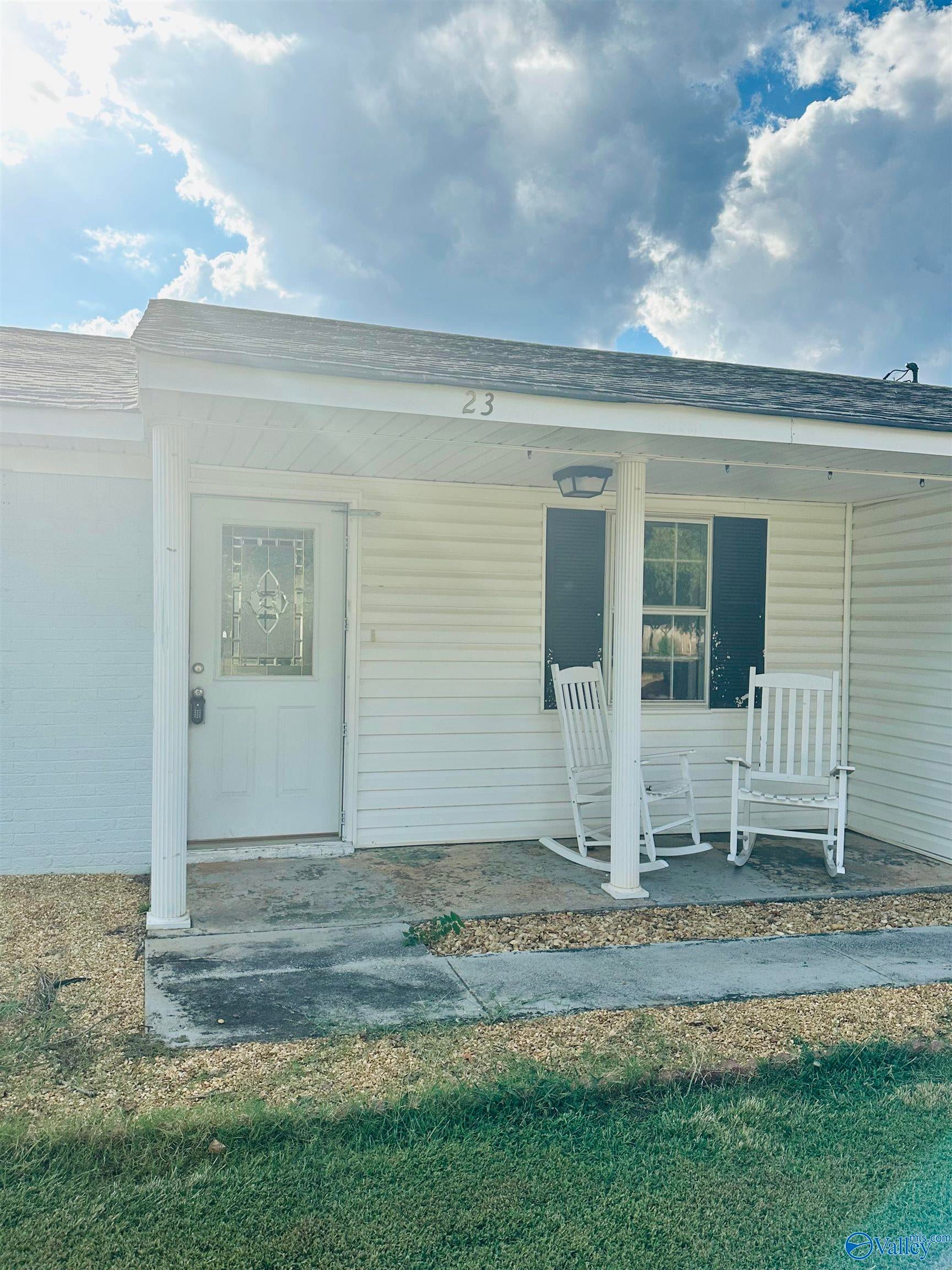 23 Tana Avenue