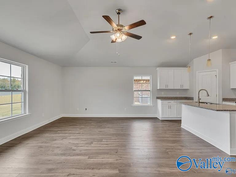 102 Sidney Ruth Drive, New Market, Alabama image 8