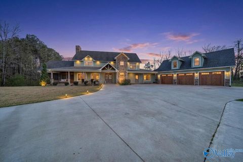 Photo of 988 Fire Tower Road, Boaz, AL 35956 (MLS # 21913566)