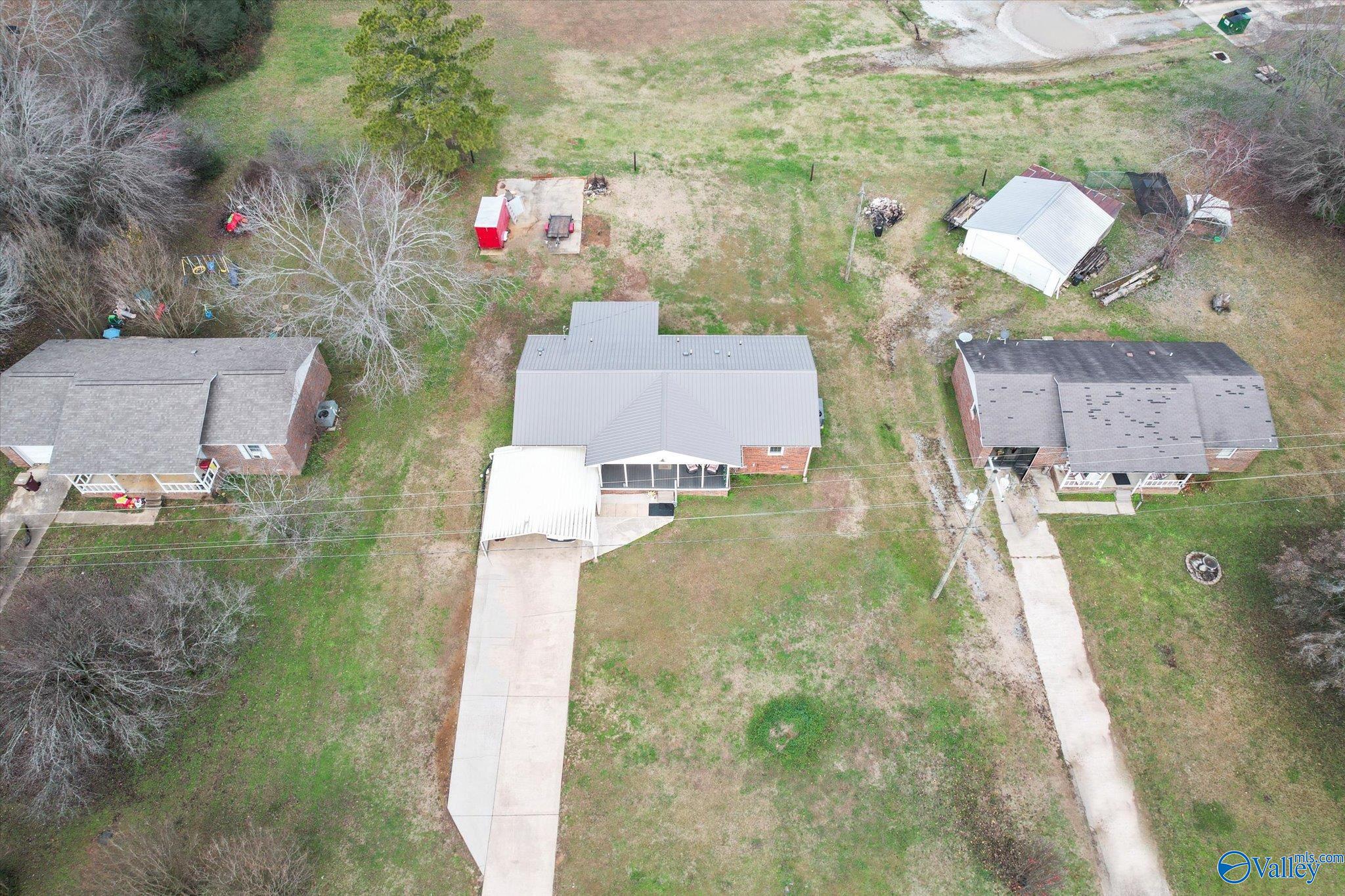 15435 Elk River Mills Road, Athens, Alabama image 28
