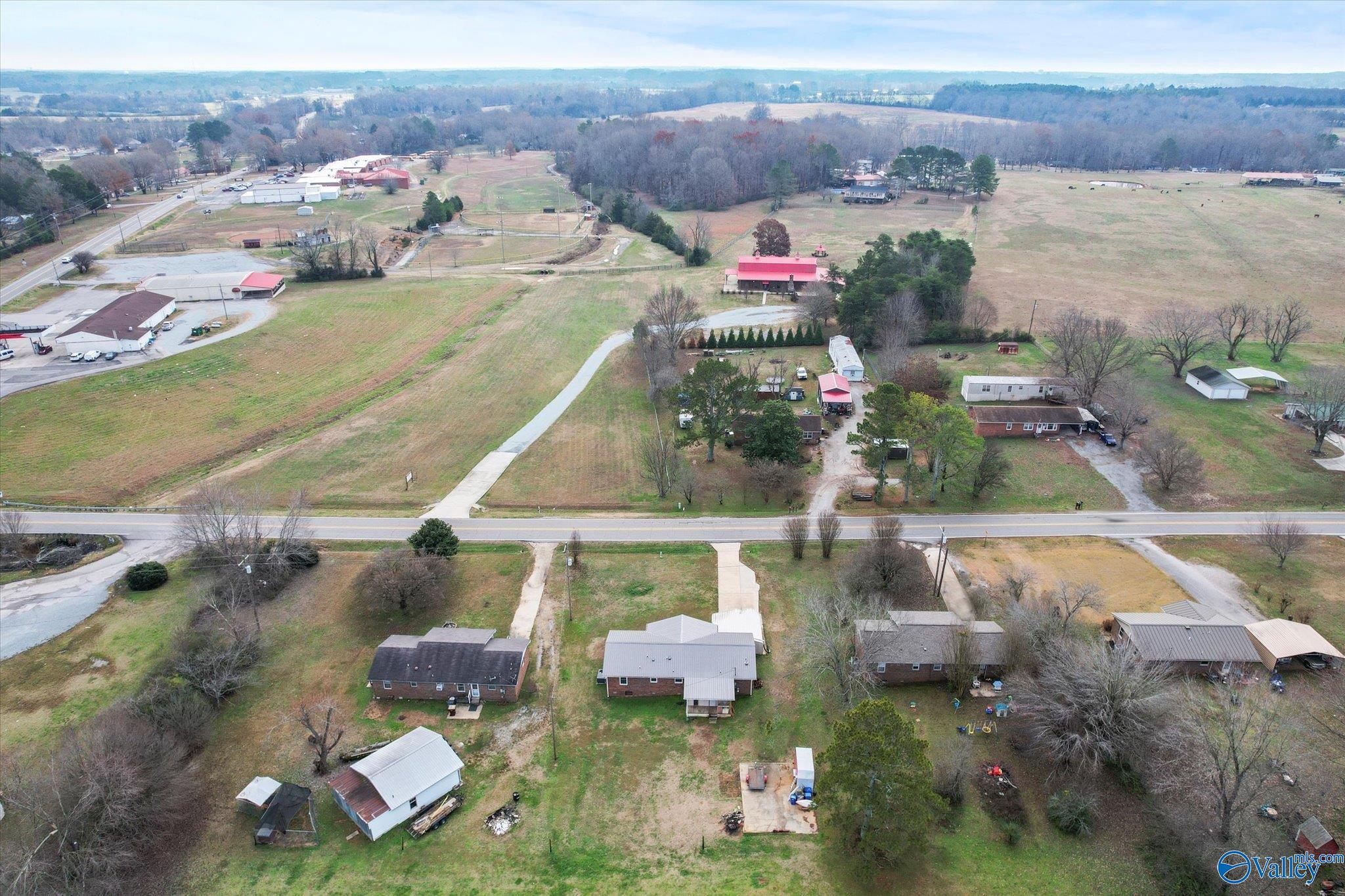 15435 Elk River Mills Road, Athens, Alabama image 31