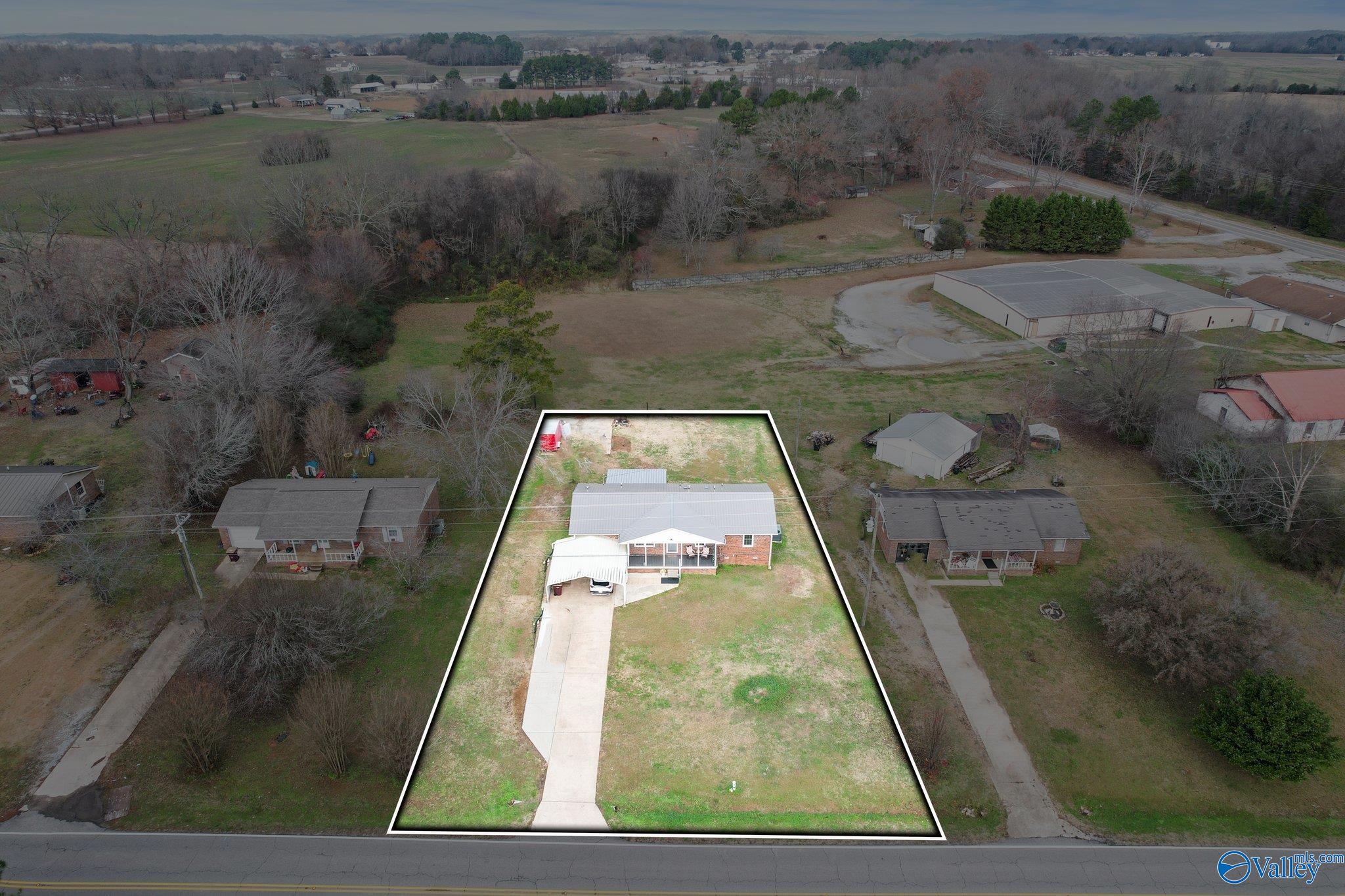 15435 Elk River Mills Road, Athens, Alabama image 27