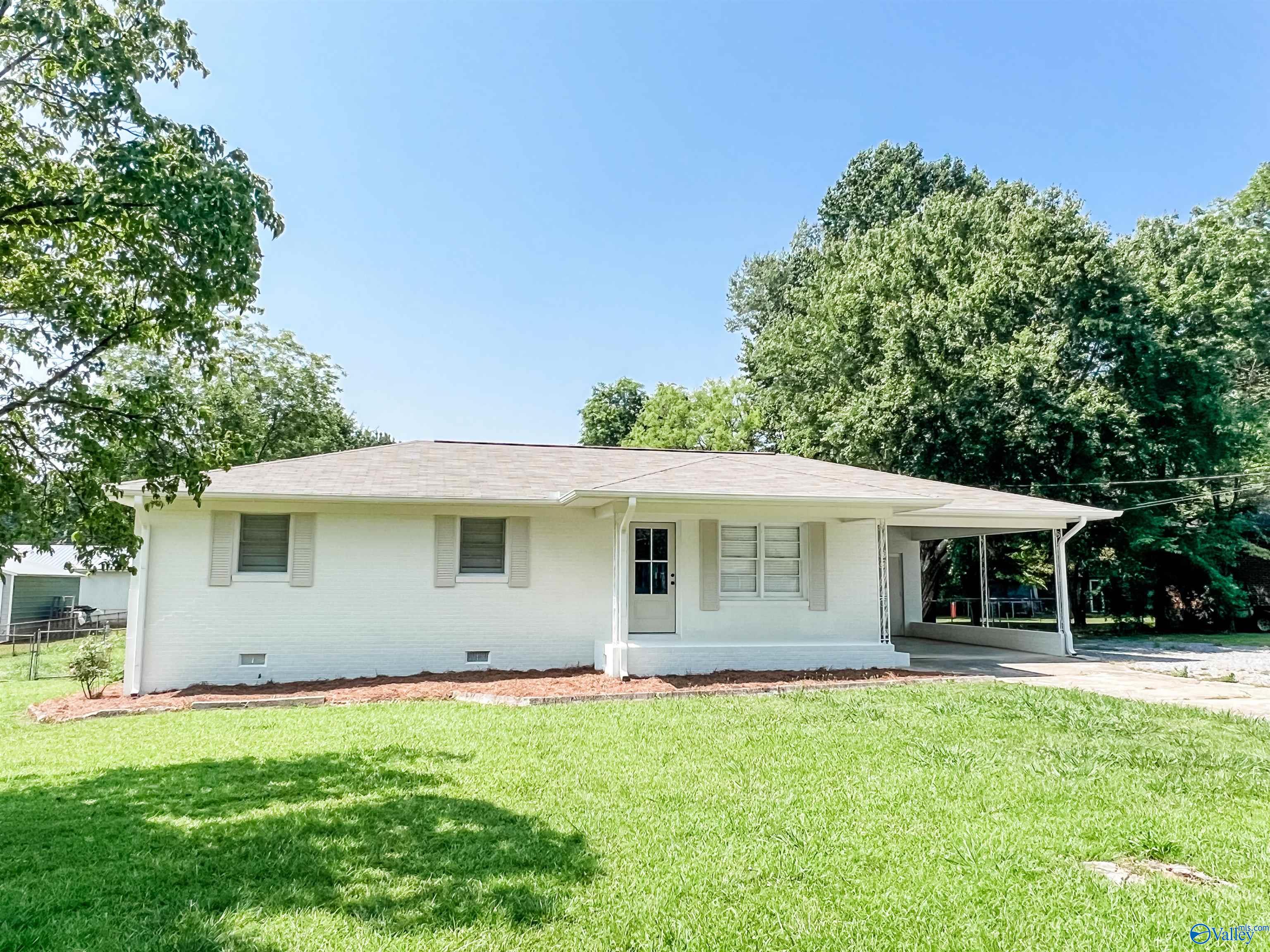 4016 Boone Road, Rainbow City, Alabama image 1