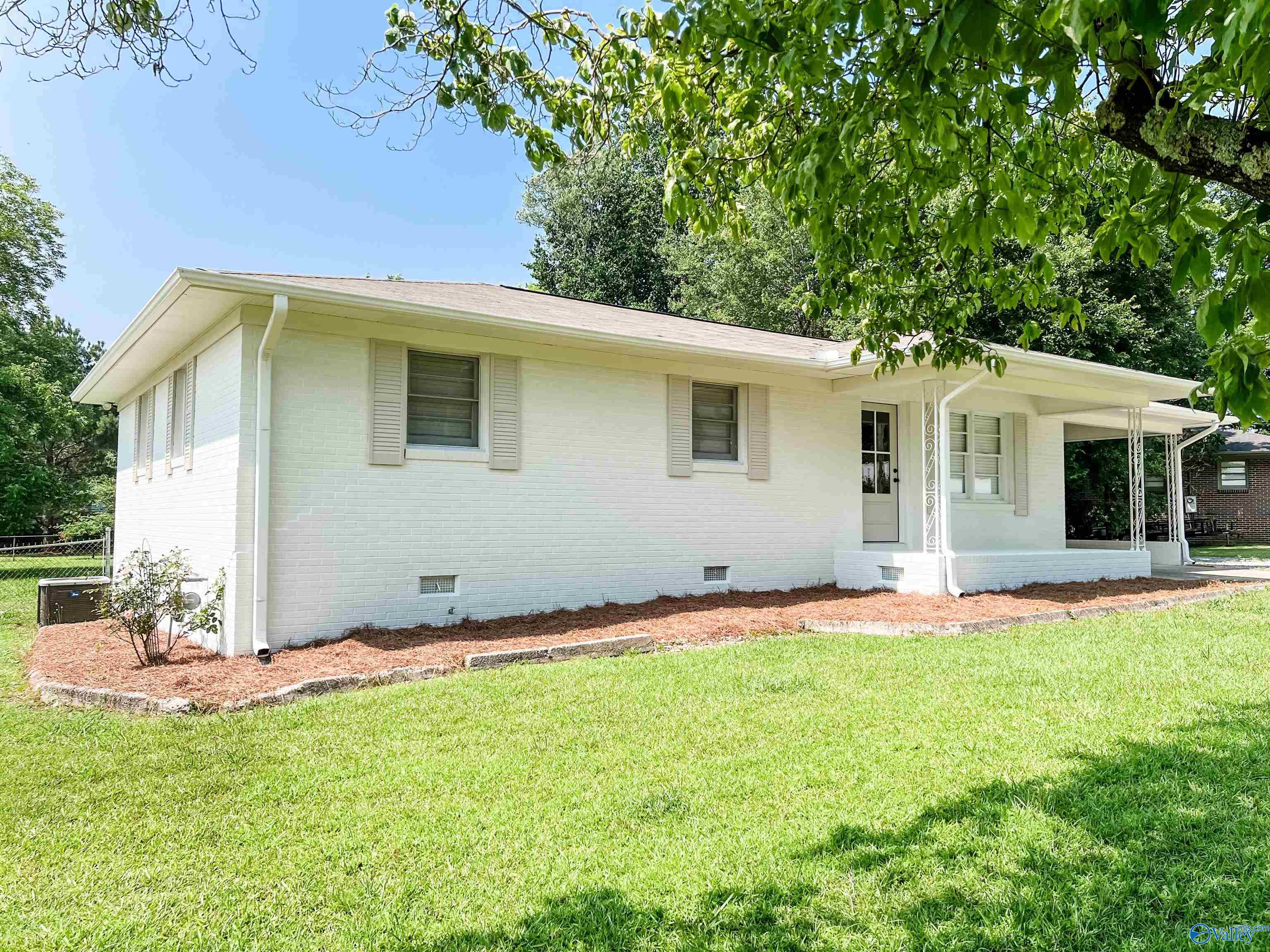 4016 Boone Road, Rainbow City, Alabama image 2