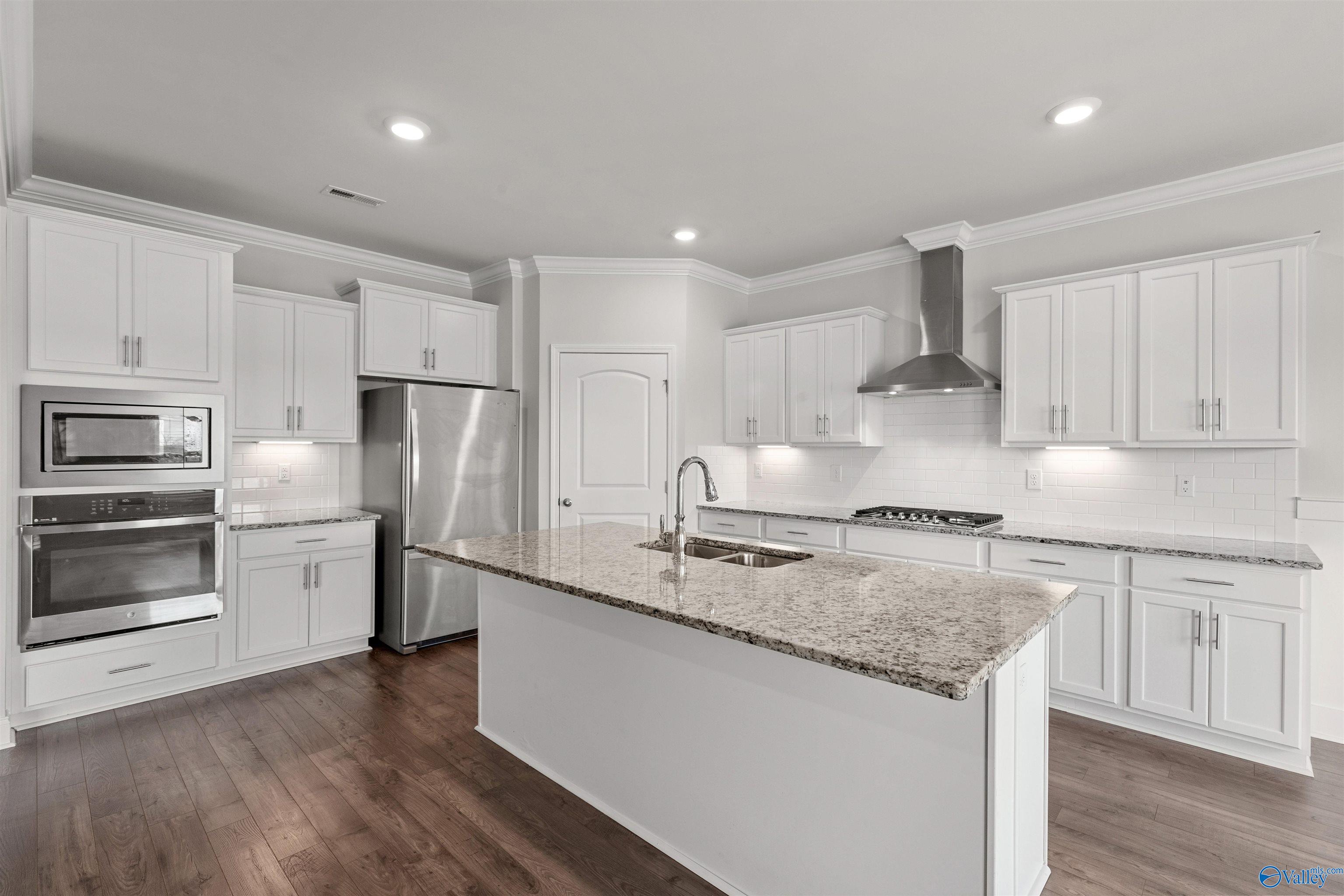 520 W West River Landing Blvd, Madison, Alabama image 5