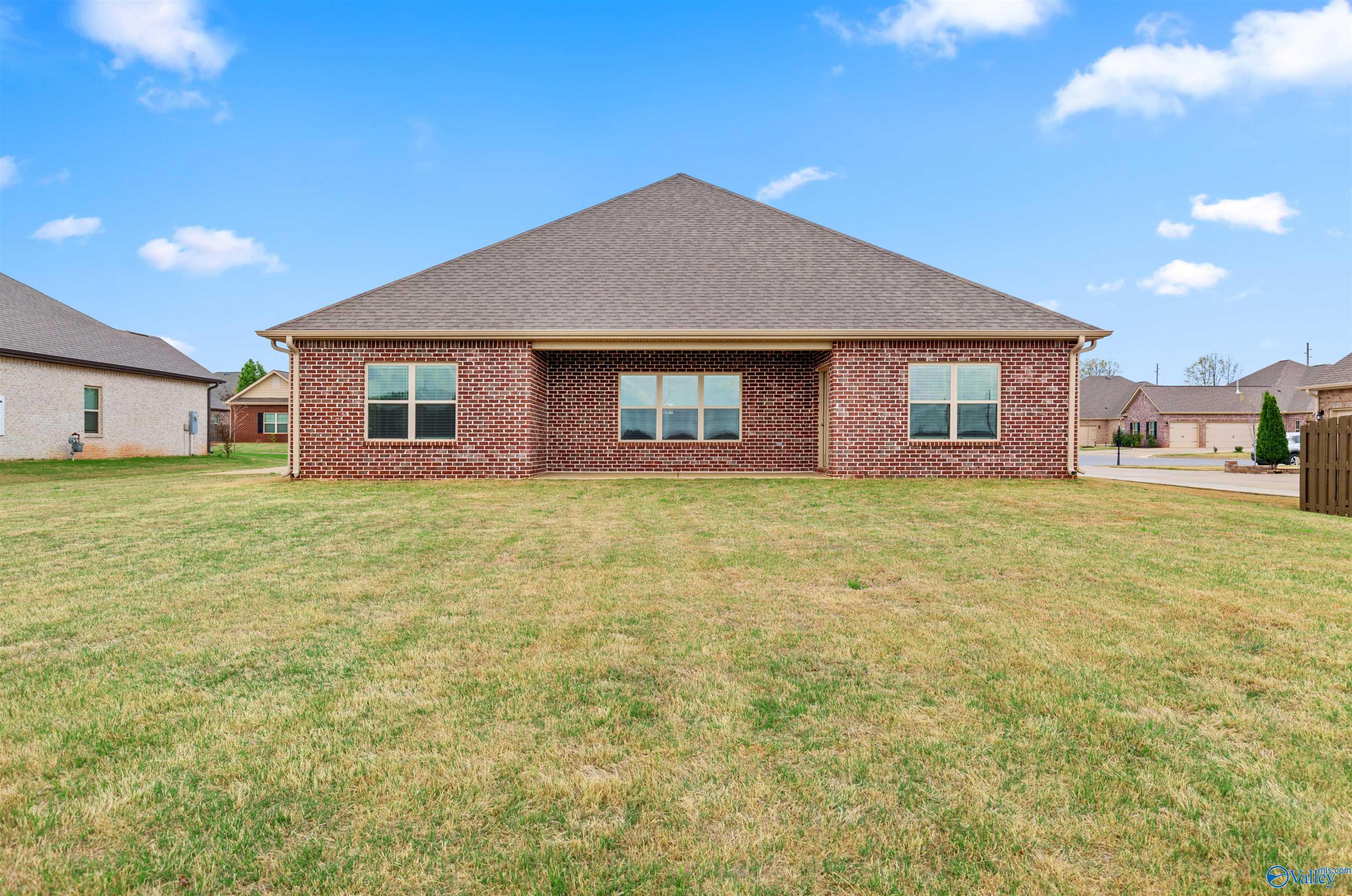 520 W West River Landing Blvd, Madison, Alabama image 27