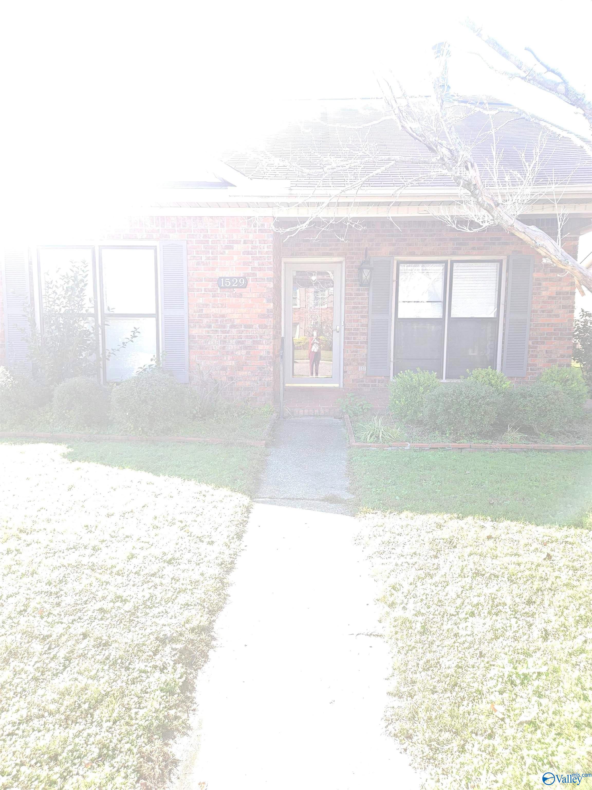 1529 River Bend Place, Decatur, Alabama image 1