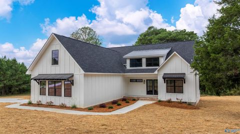 5006 Big Wills Road Fort Payne AL 35967