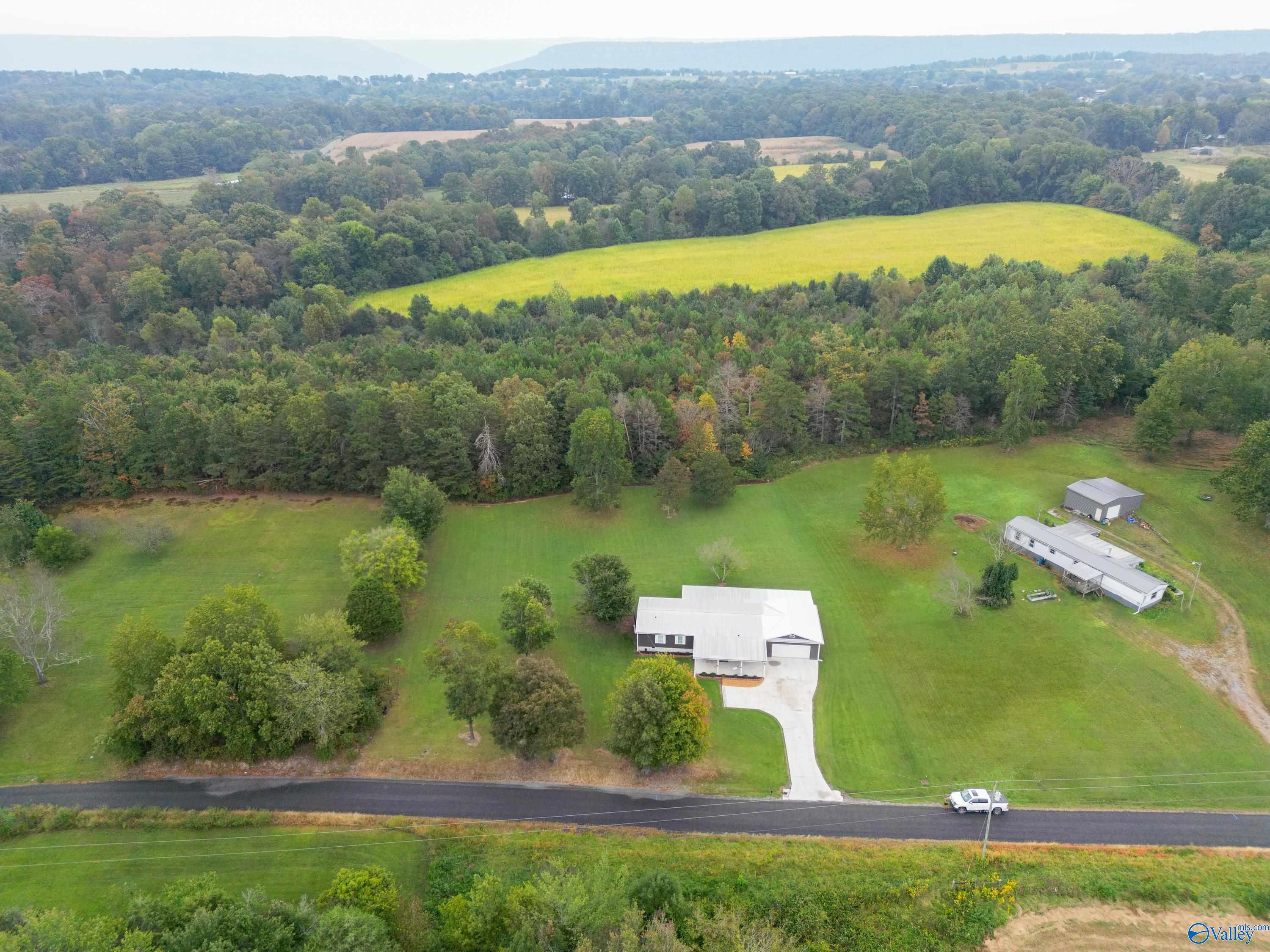 Flat Rock, Alabama 35966, United States, 3 Bedrooms Bedrooms, ,2 BathroomsBathrooms,Residential,Contingent,216630