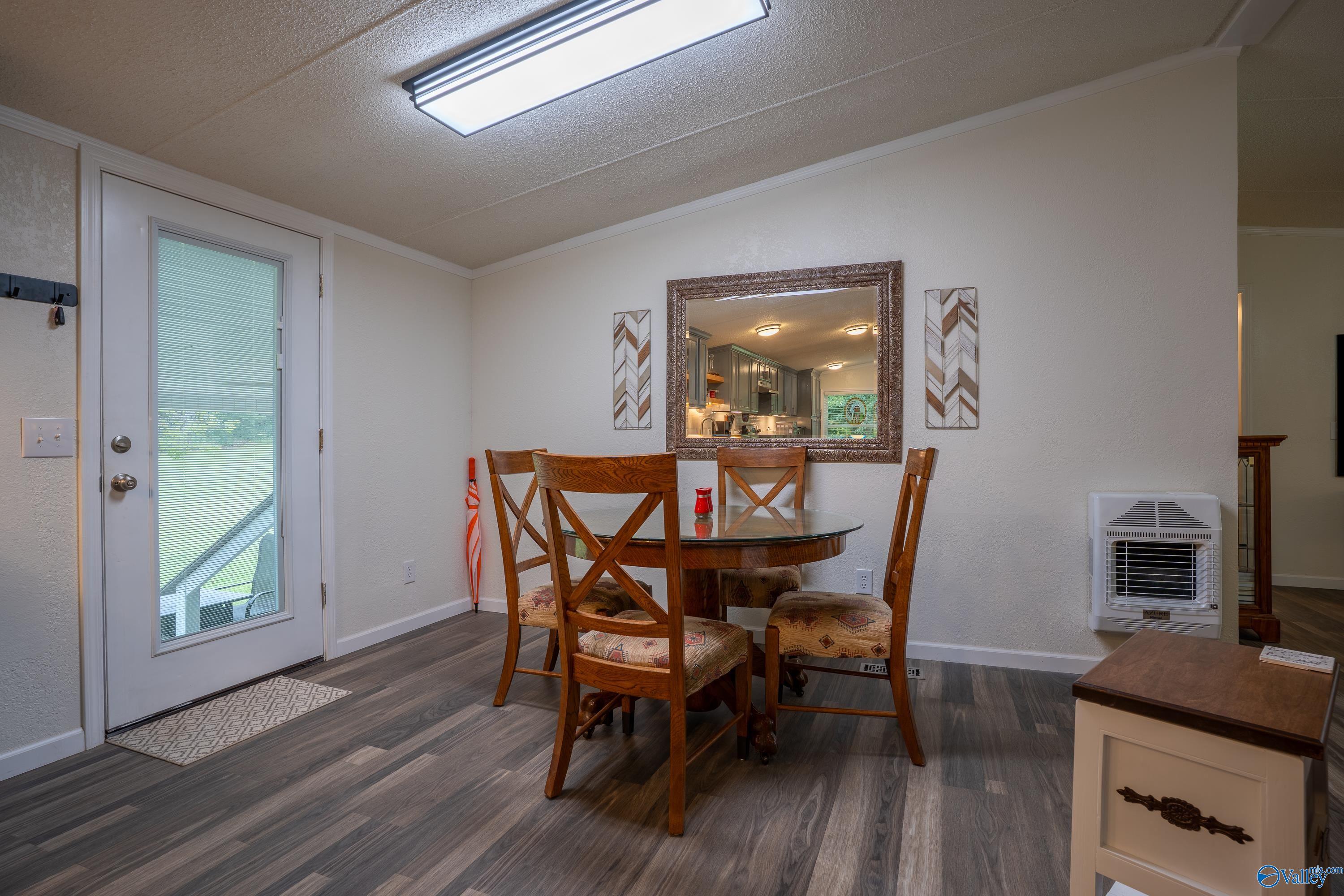 Flat Rock, Alabama 35966, United States, 3 Bedrooms Bedrooms, ,2 BathroomsBathrooms,Residential,Contingent,216630