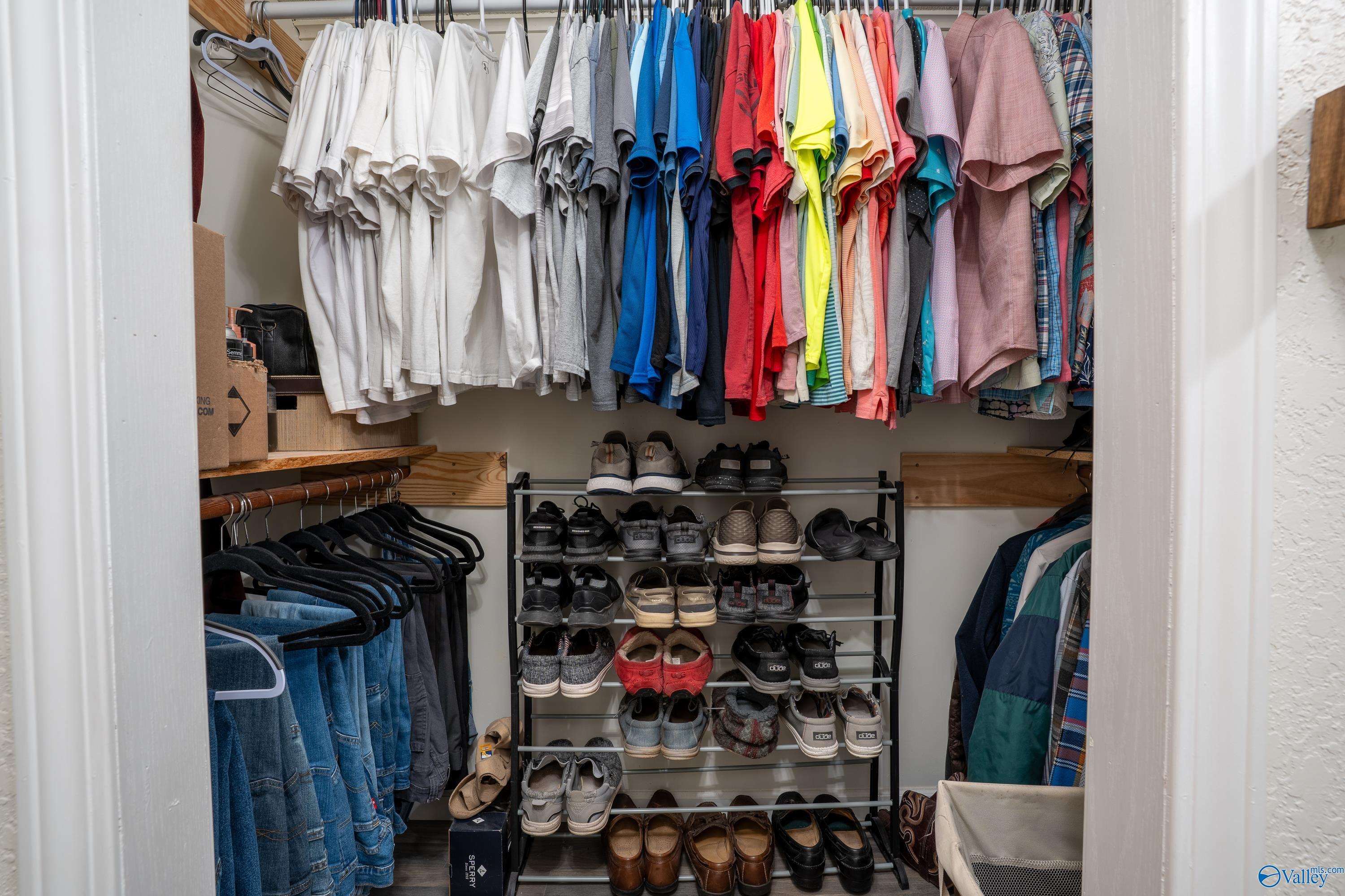 Flat Rock, Alabama 35966, United States, 3 Bedrooms Bedrooms, ,2 BathroomsBathrooms,Residential,Contingent,216630