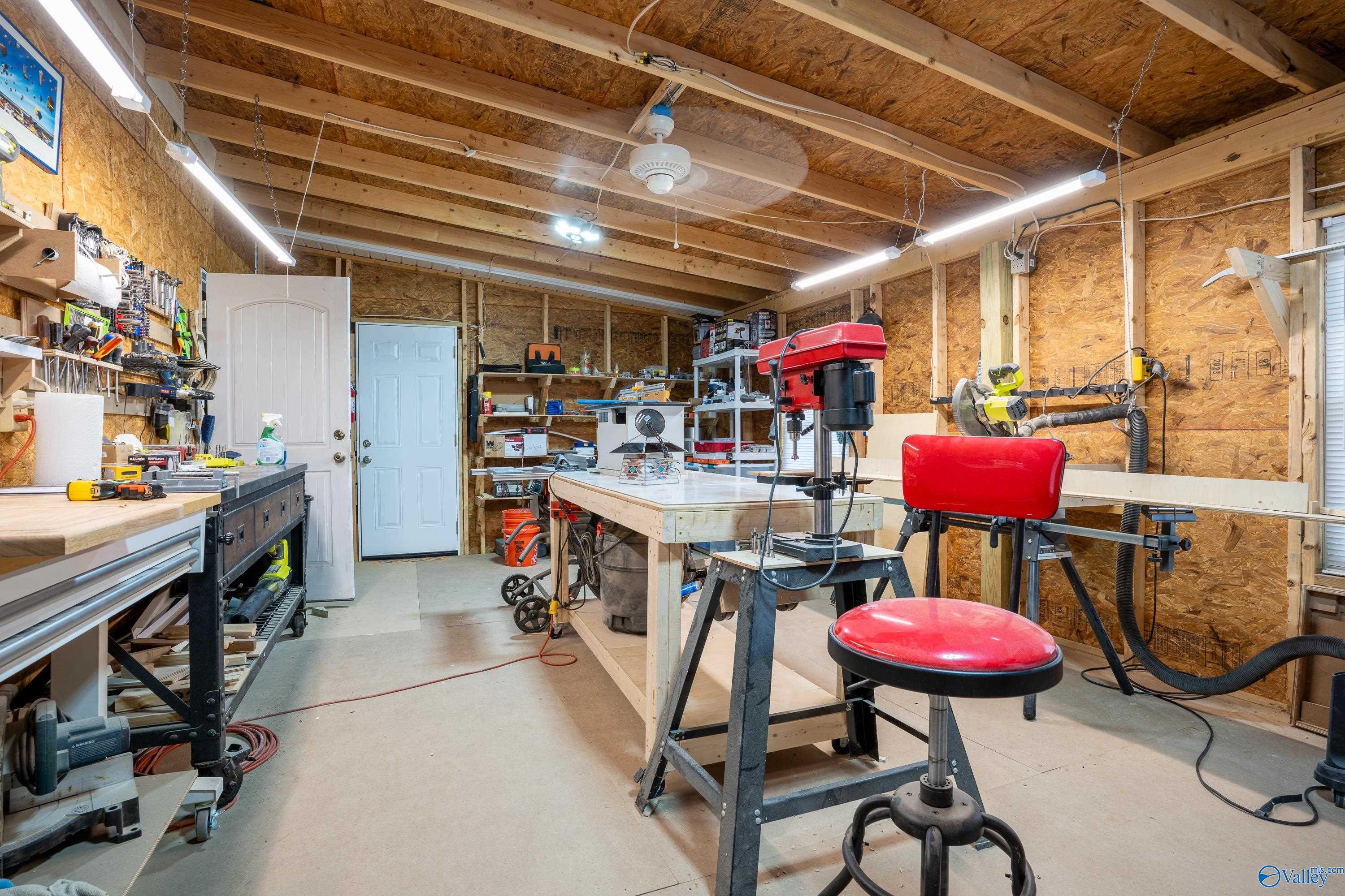 Flat Rock, Alabama 35966, United States, 3 Bedrooms Bedrooms, ,2 BathroomsBathrooms,Residential,Contingent,216630