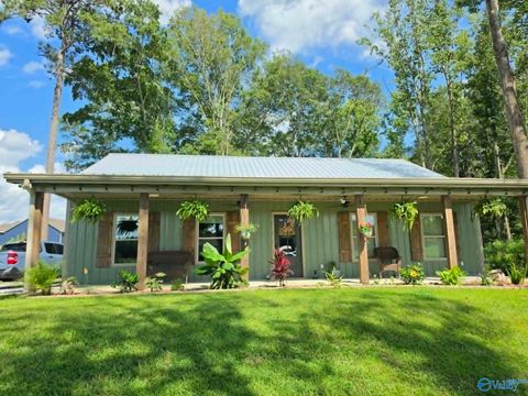 Homes For Sale - 758 County Road 599<br/> Hanceville, AL 35077