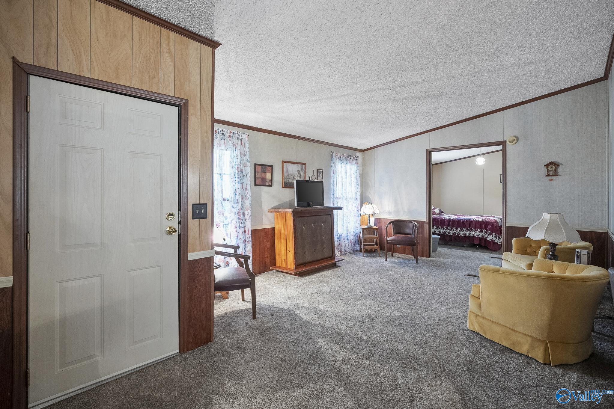 669 Horse Cove Road, Gurley, Alabama image 2