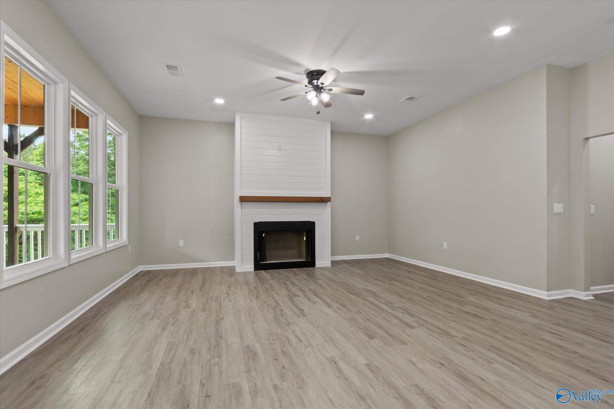 257 Tara Road, Guntersville, Alabama image 5