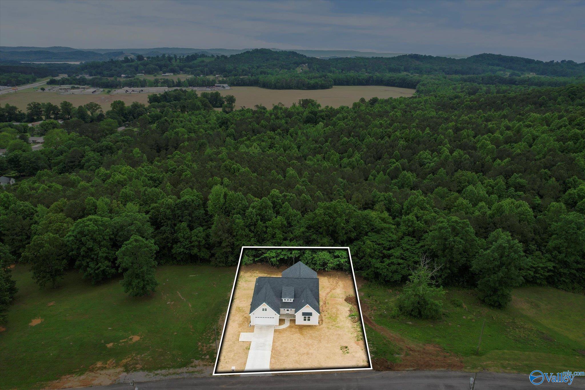 257 Tara Road, Guntersville, Alabama image 38