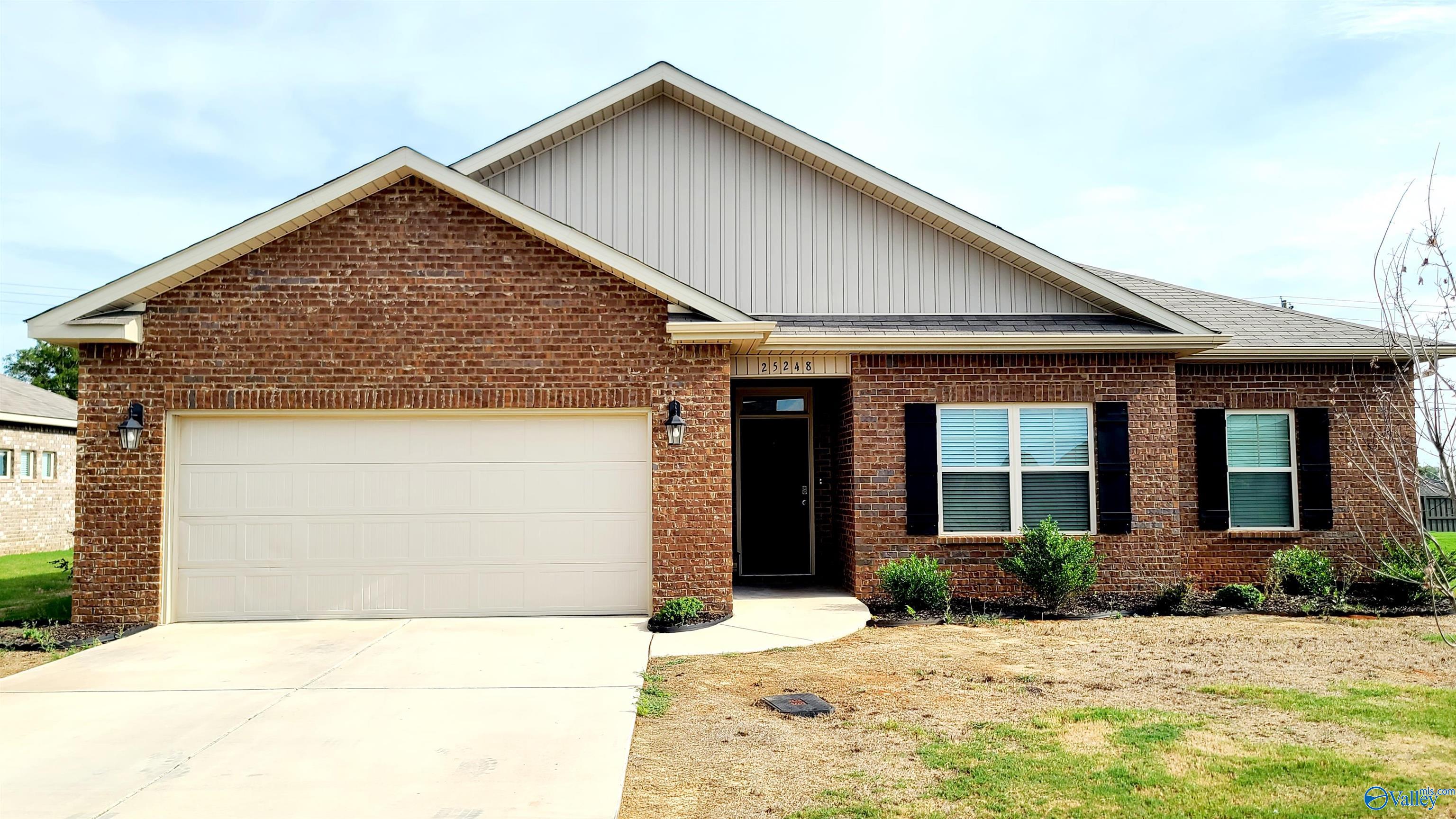 25248 Delilah Circle, Athens, Alabama image 1