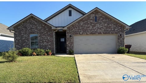 Homes For Rent - 25358 Kenora Street<br/> Athens, AL 35613